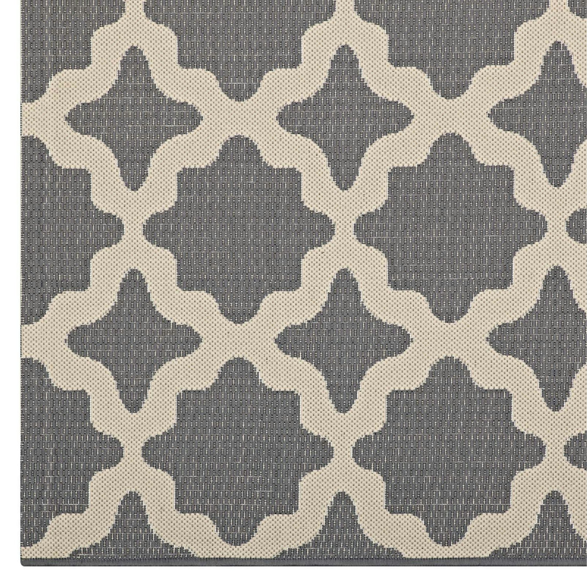 Cerelia Moroccan Trellis Indoor and Outdoor 5x8 Area Rug