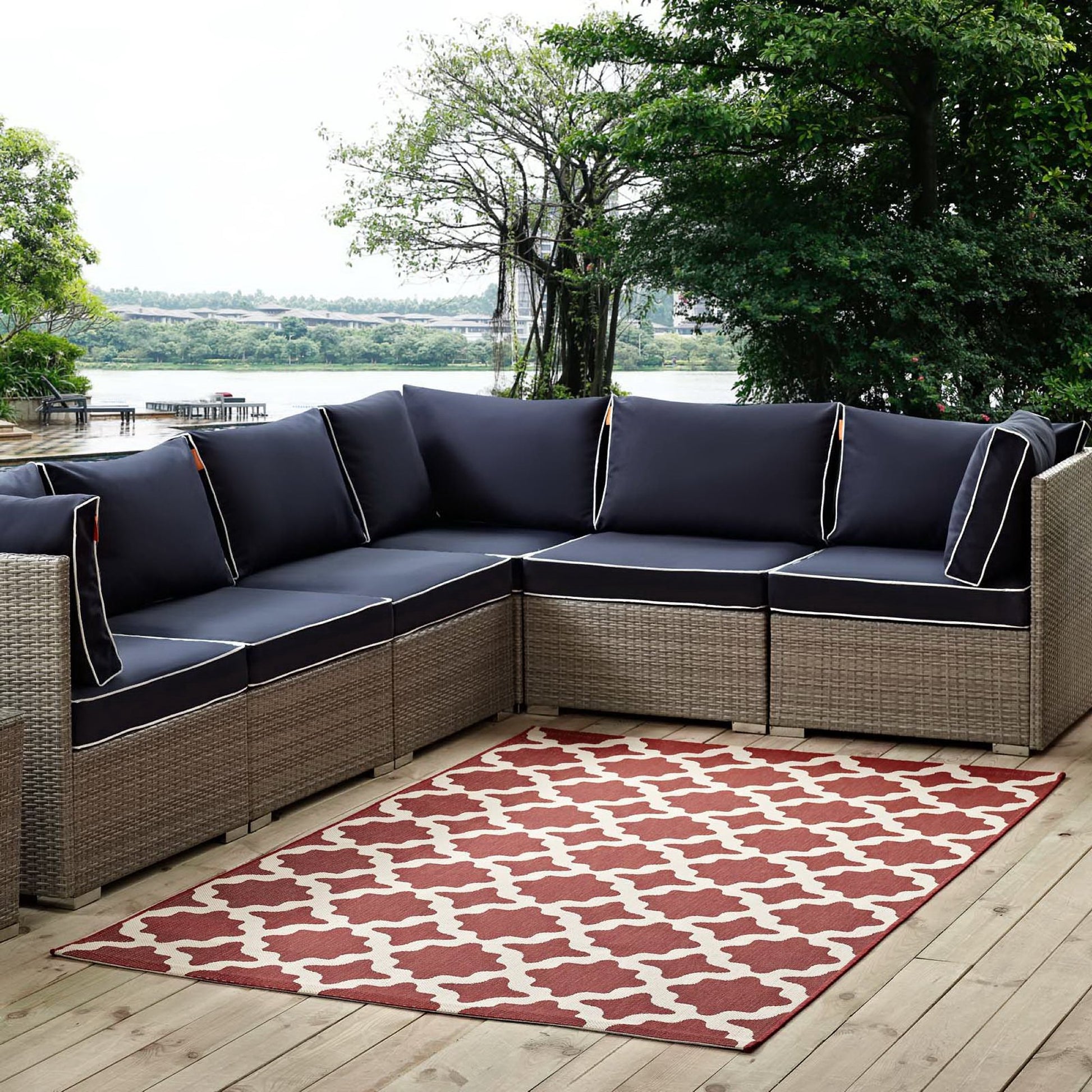 Cerelia Moroccan Trellis Indoor and Outdoor 8x10 Area Rug
