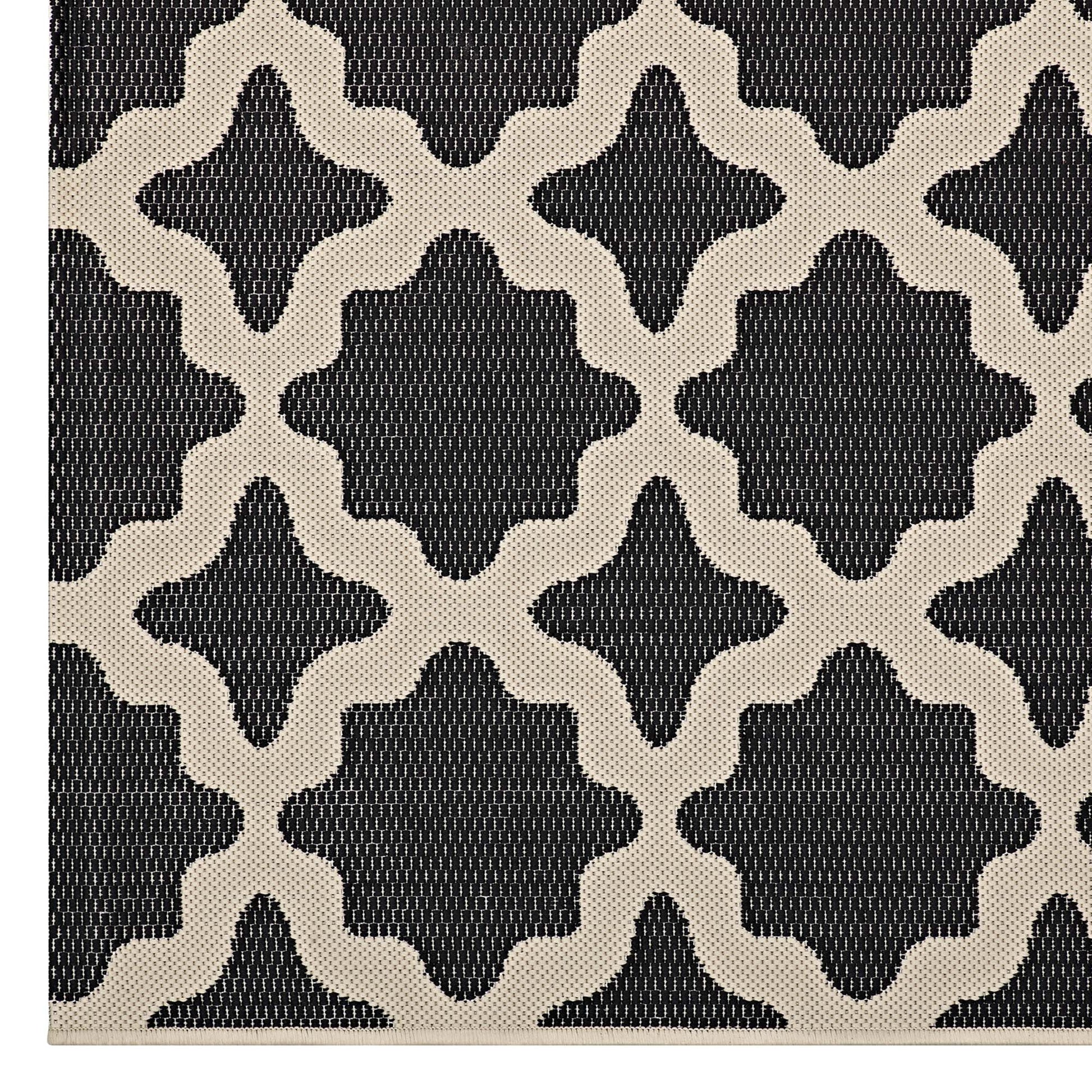 Cerelia Moroccan Trellis Indoor and Outdoor 4x6 Area Rug