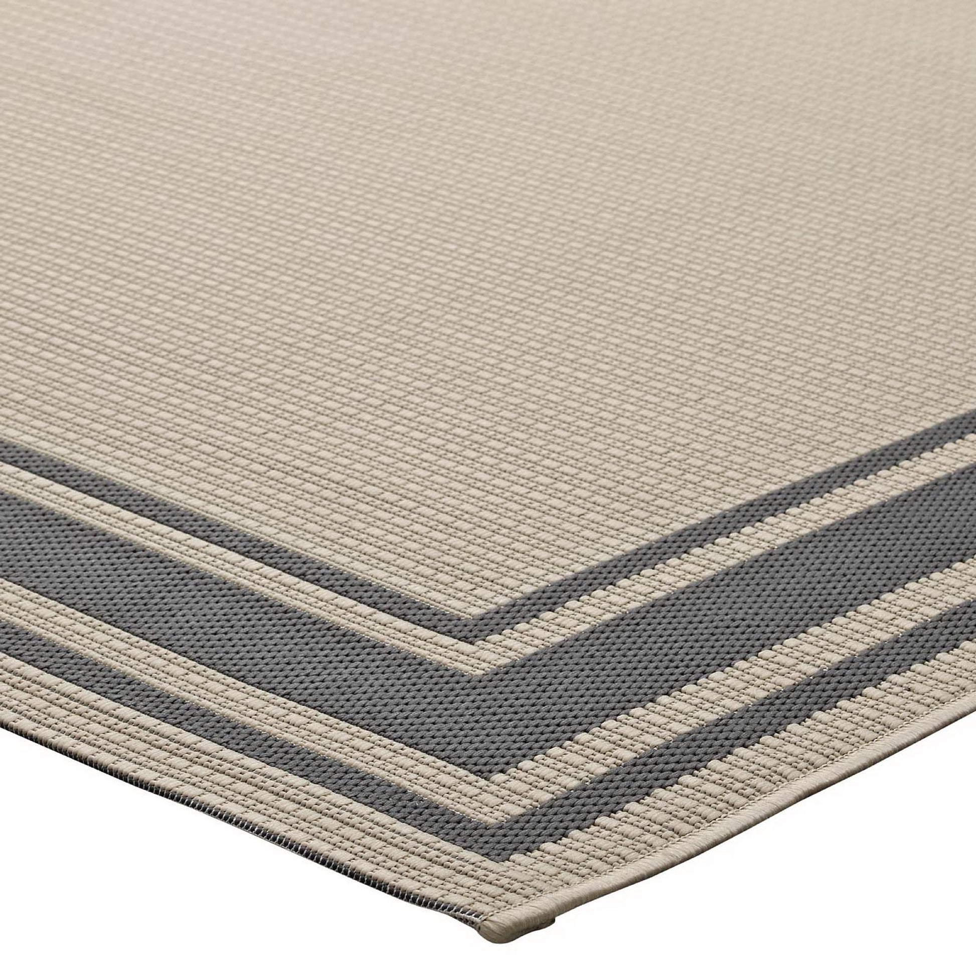 Rim Solid Border Indoor and Outdoor 8x10 Area Rug