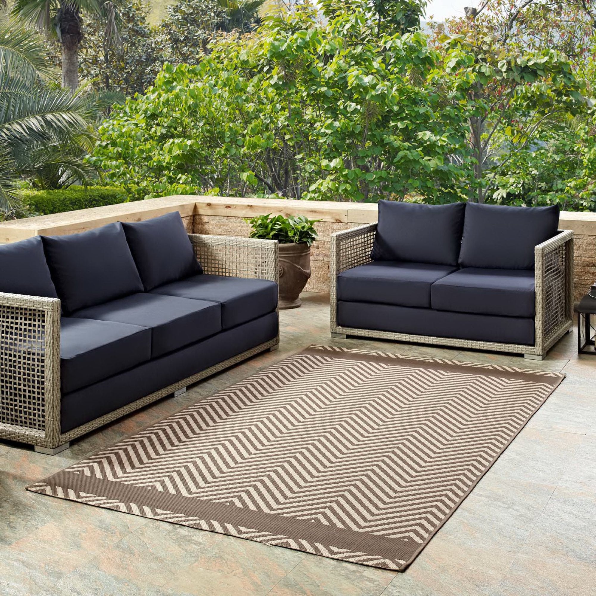 Optica Chevron With End Borders Indoor and Outdoor 5x8 Area Rug