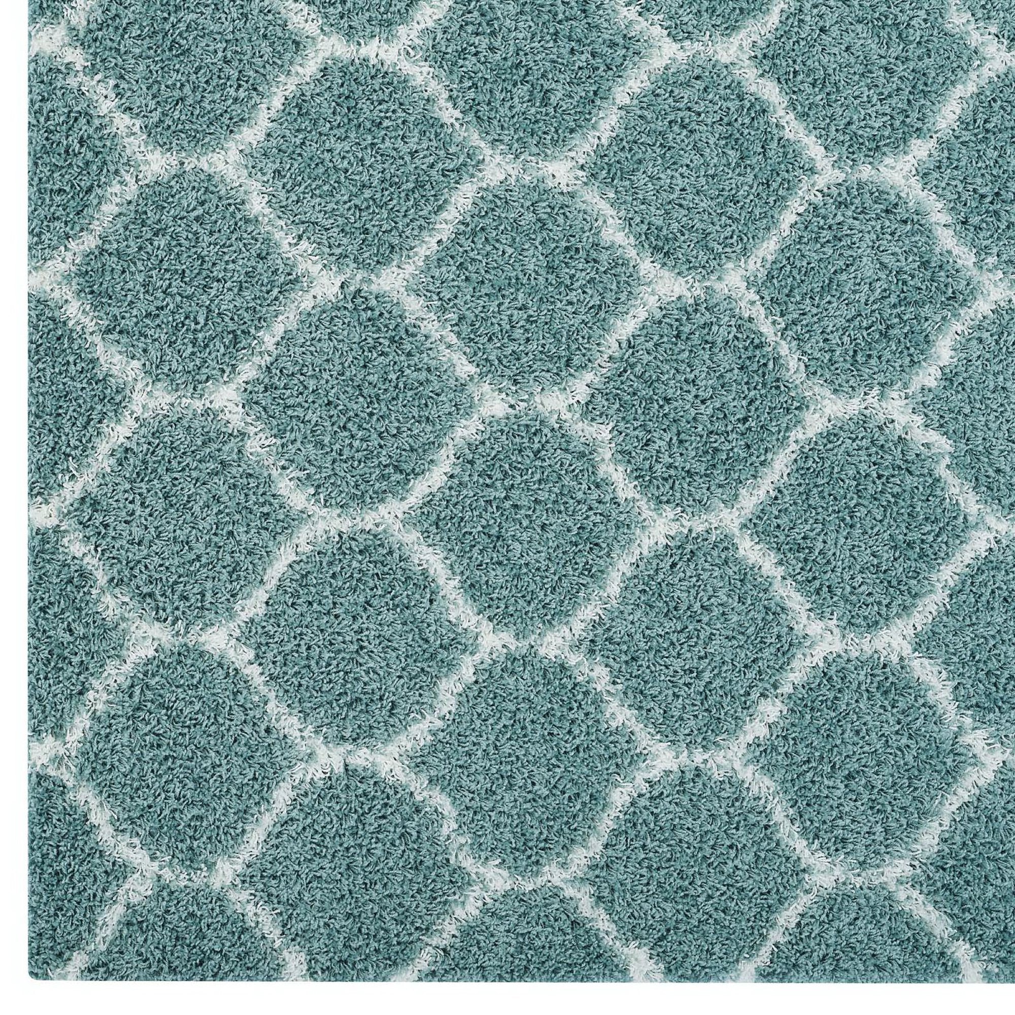 Solvea Moroccan Trellis 8x10 Shag Area Rug - Beige and Ivory