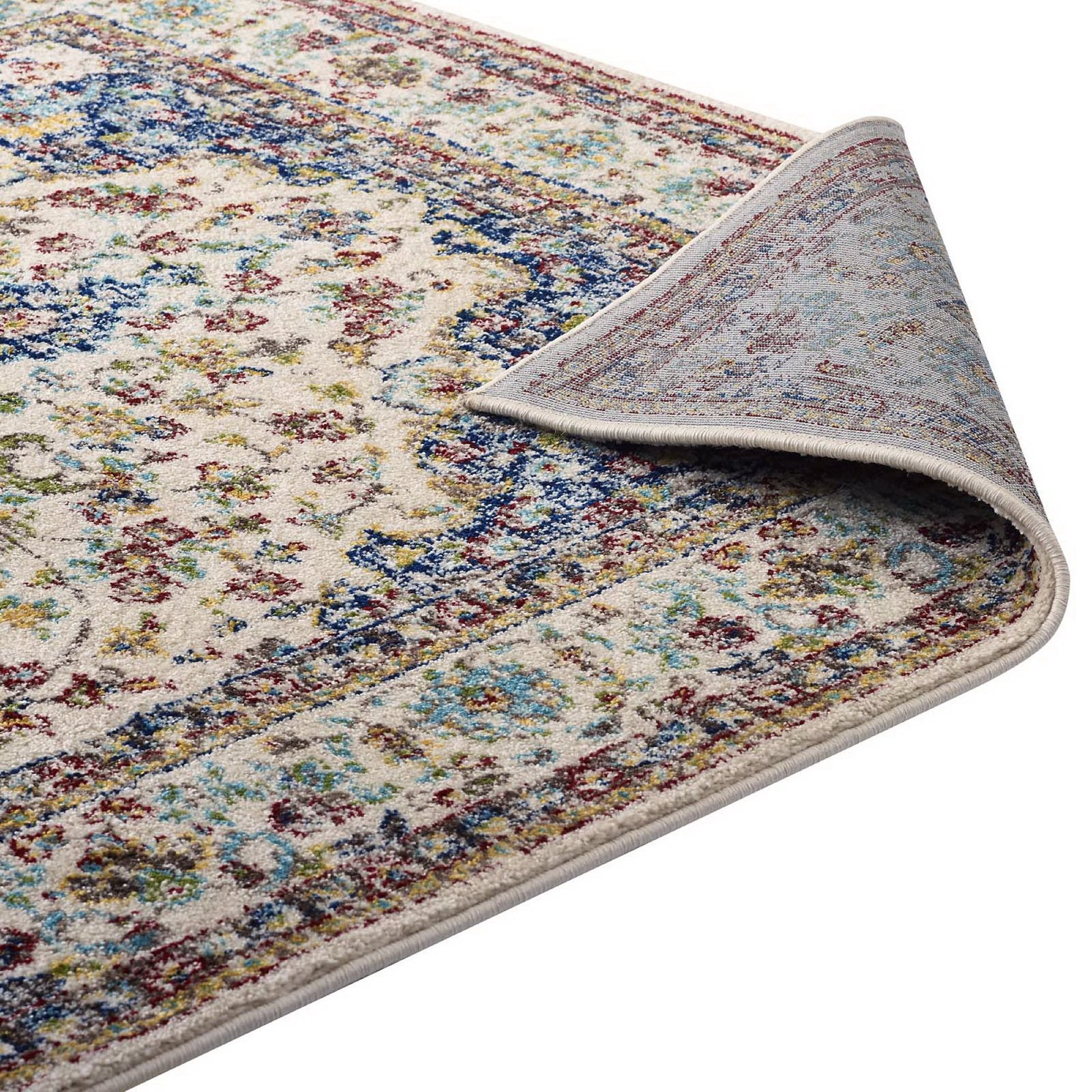 Meryam Distressed Vintage Medallion 5x8 Area Rug