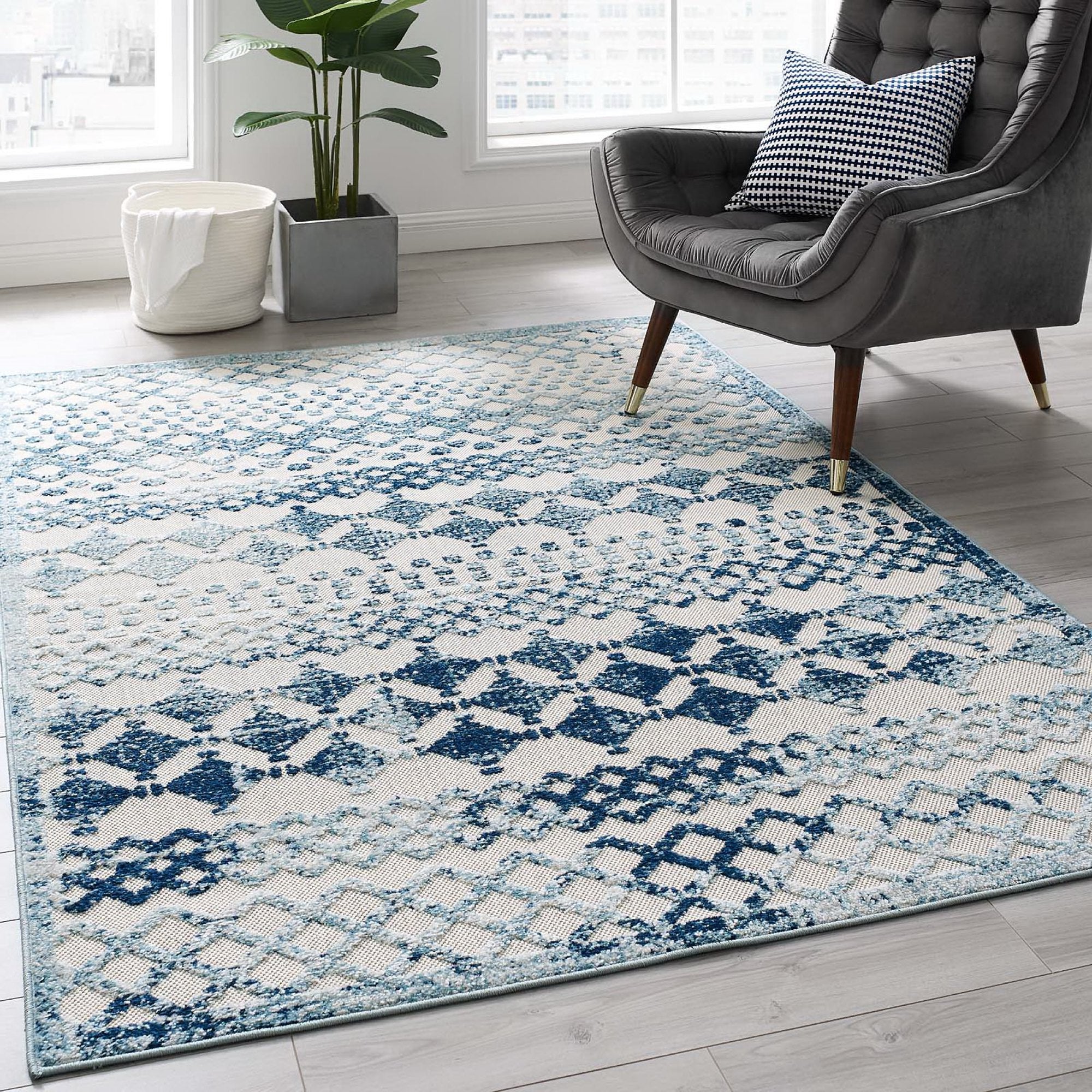Reflect Giada Abstract Diamond Moroccan Trellis 5x8 Indoor/Outdoor Area Rug