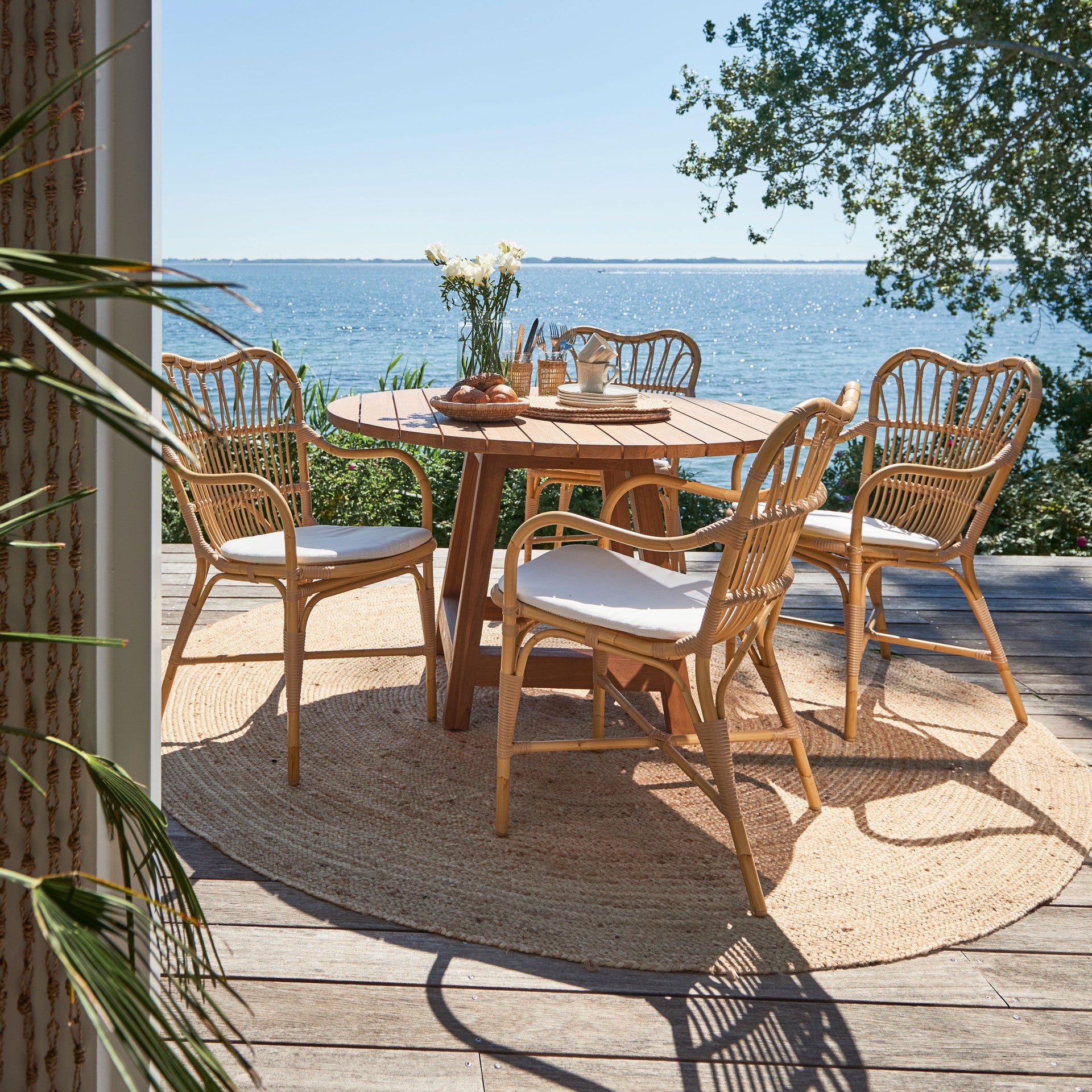 Margret Arm Chair Exterior by Sika Design - view 4