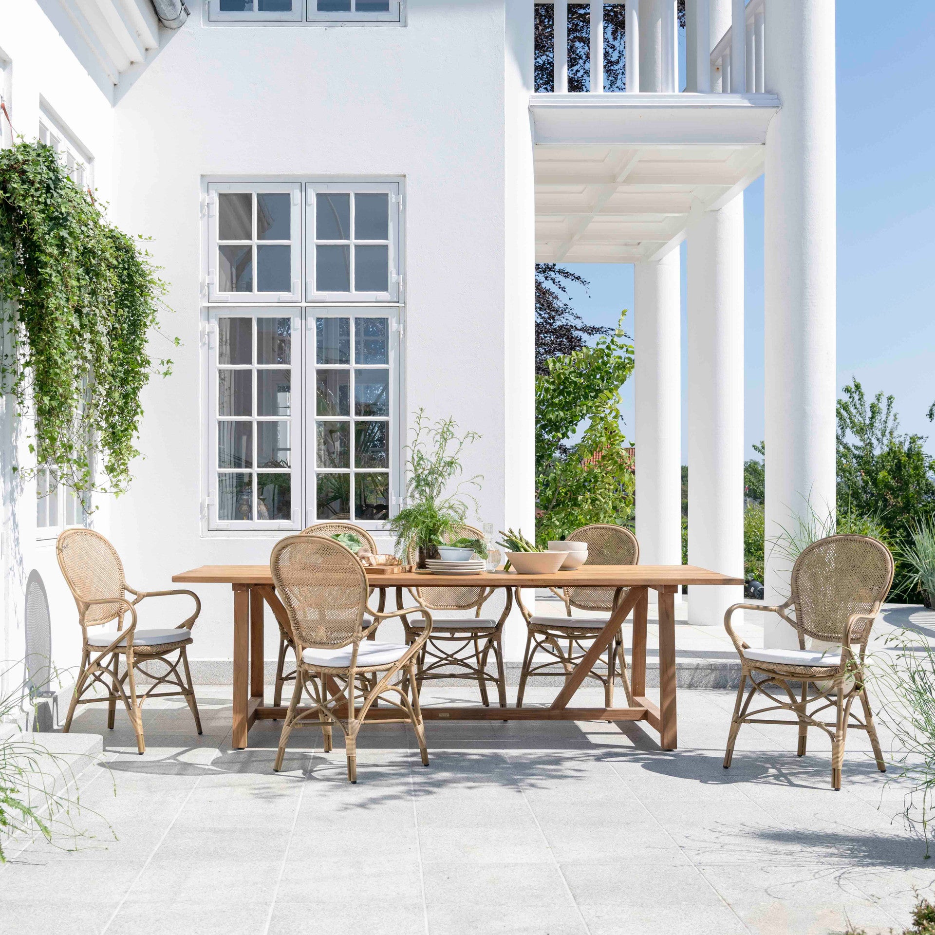 Rossini Arm Chair Exterior by Sika Design - view 7