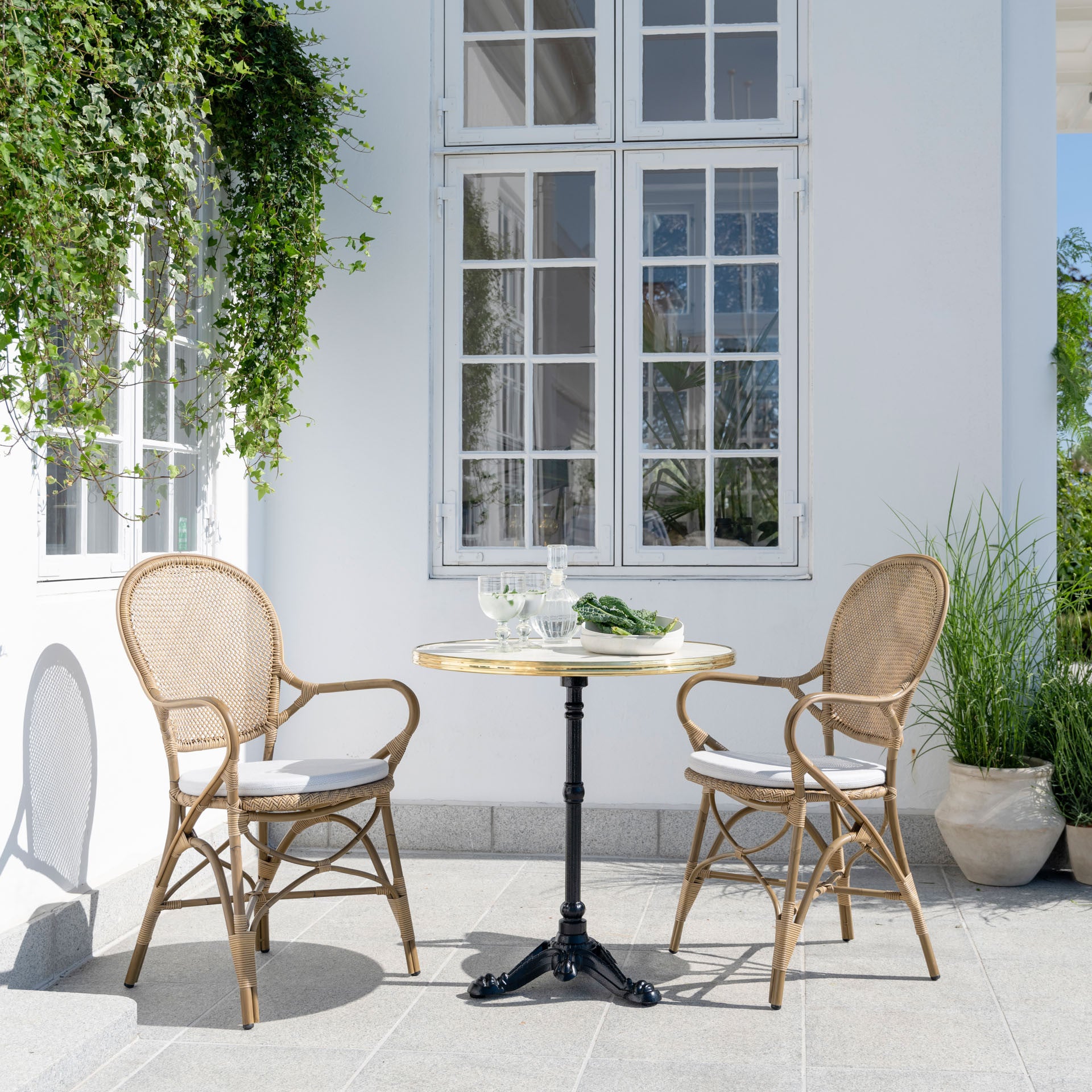 Rossini Arm Chair Exterior by Sika Design - view 4