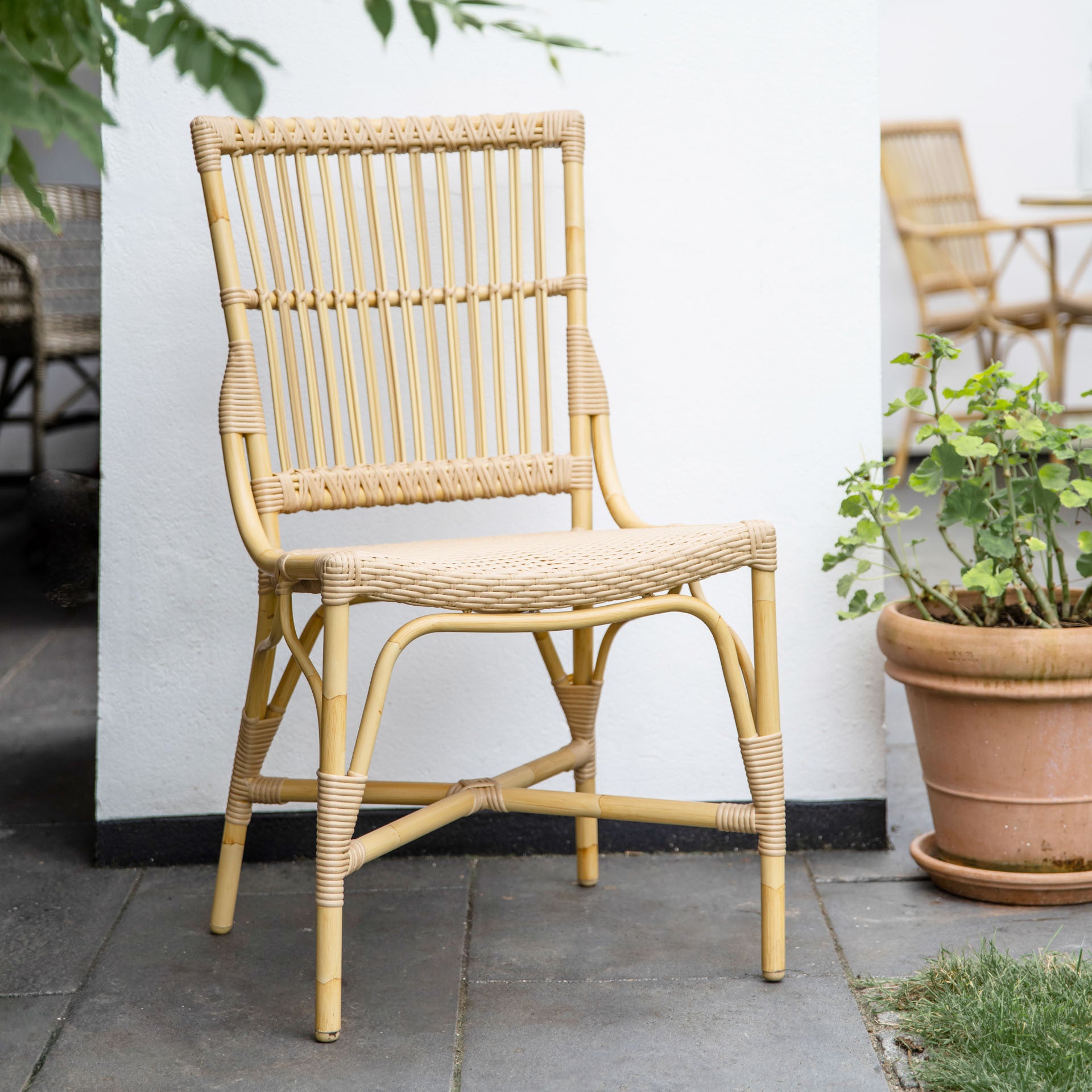 Piano Side Chair Exterior by Sika Design - view 3