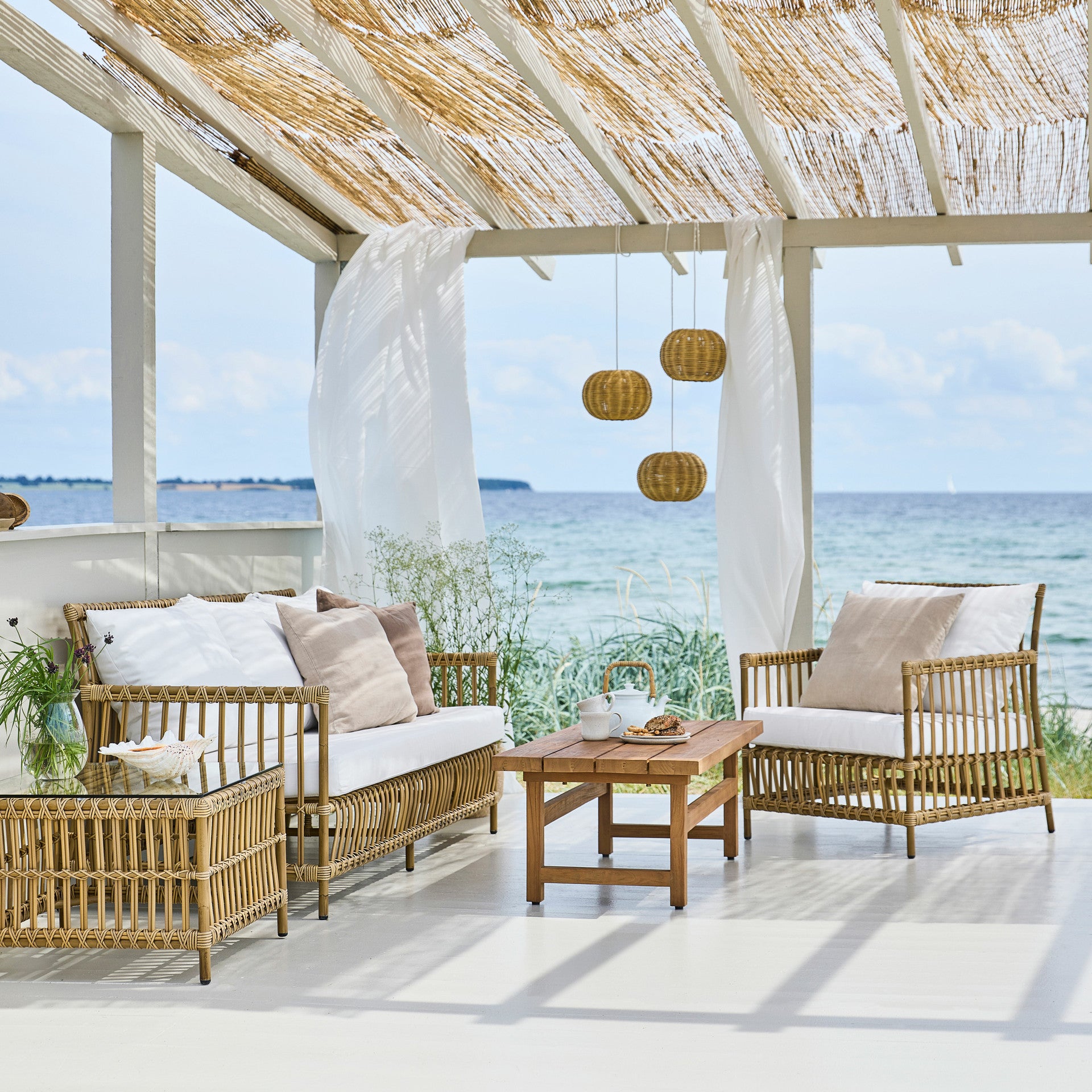Caroline Lounge Chair Exterior by Sika Design - view 5