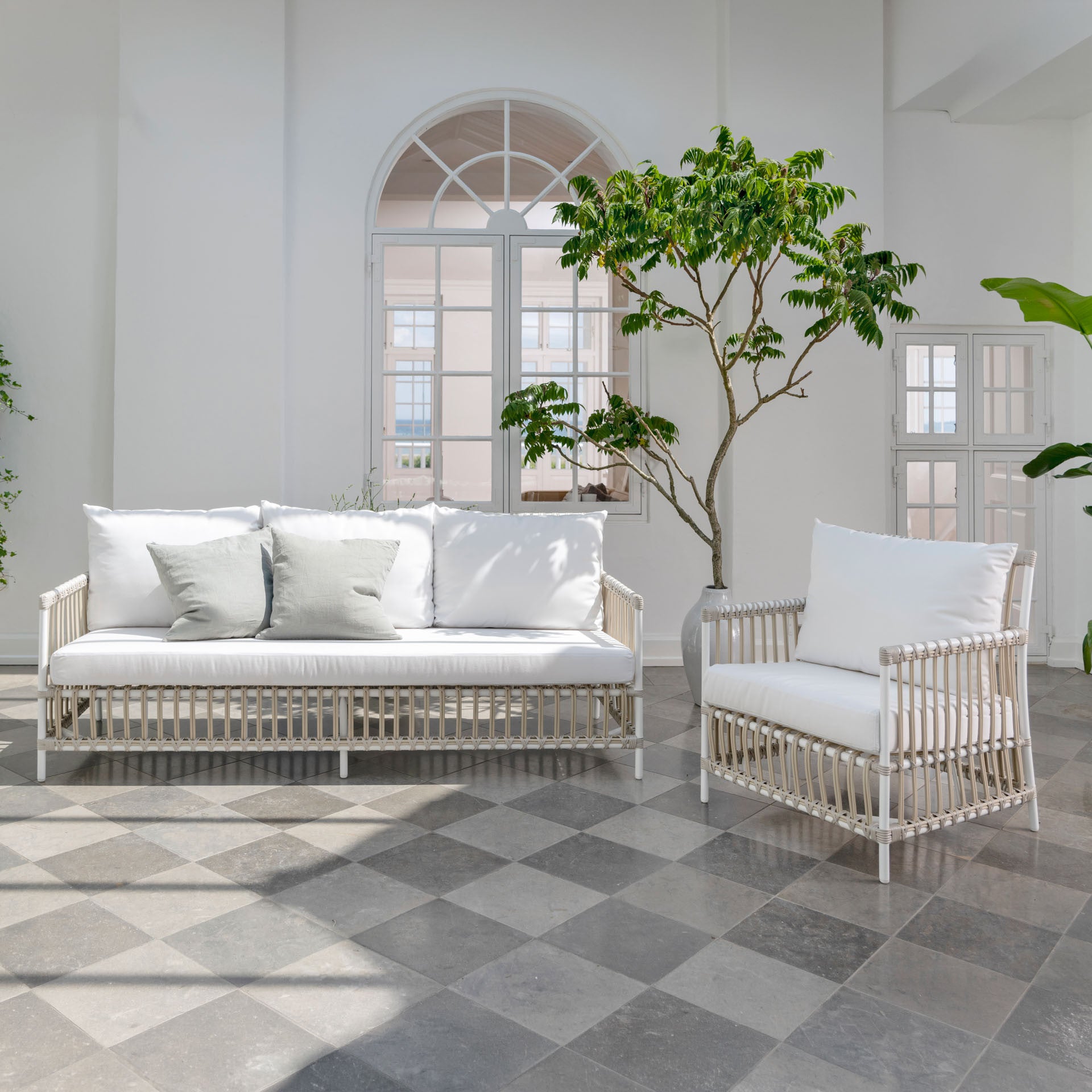 Caroline Lounge Chair Exterior by Sika Design - view 2