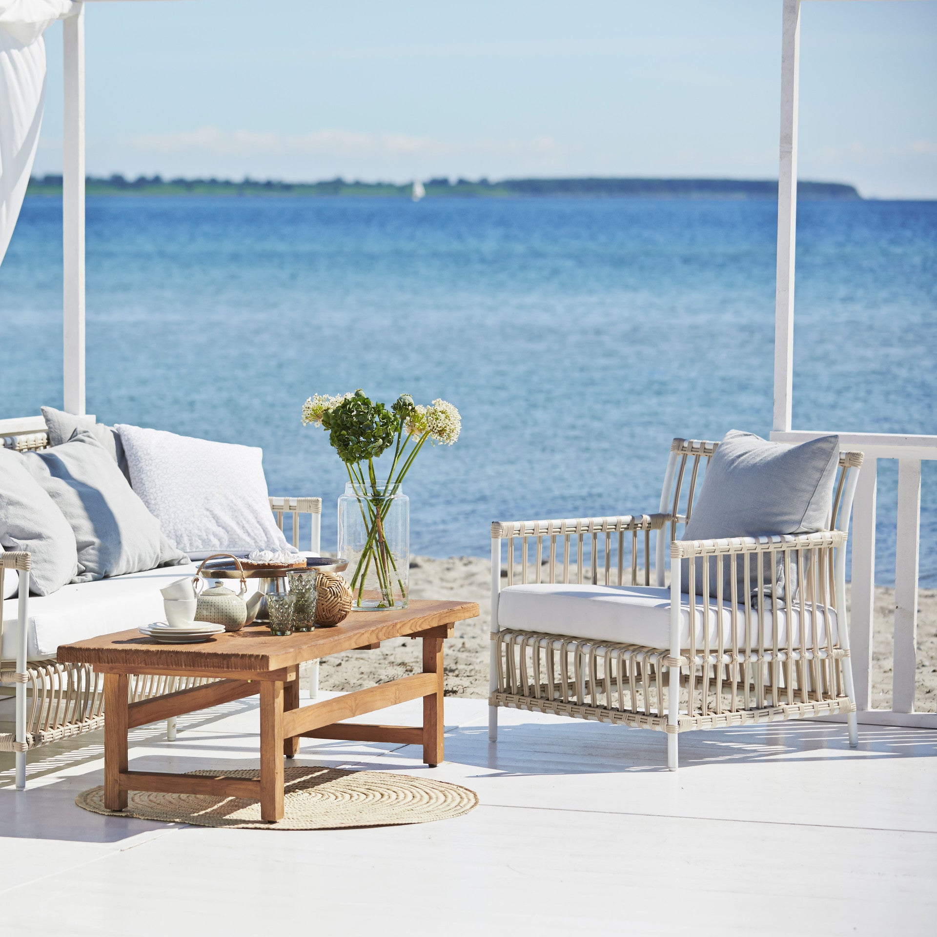 Caroline Lounge Chair Exterior by Sika Design - view 14