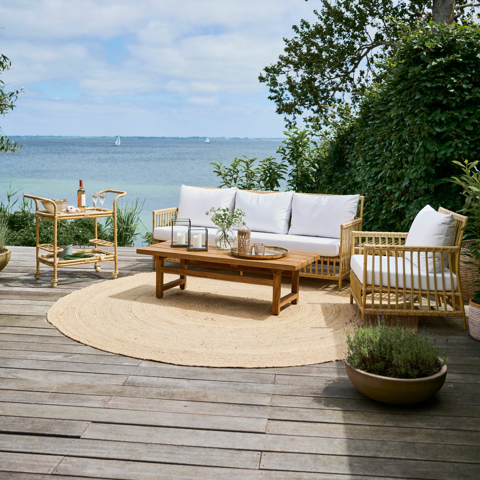 Caroline Lounge Chair Exterior by Sika Design - view 7