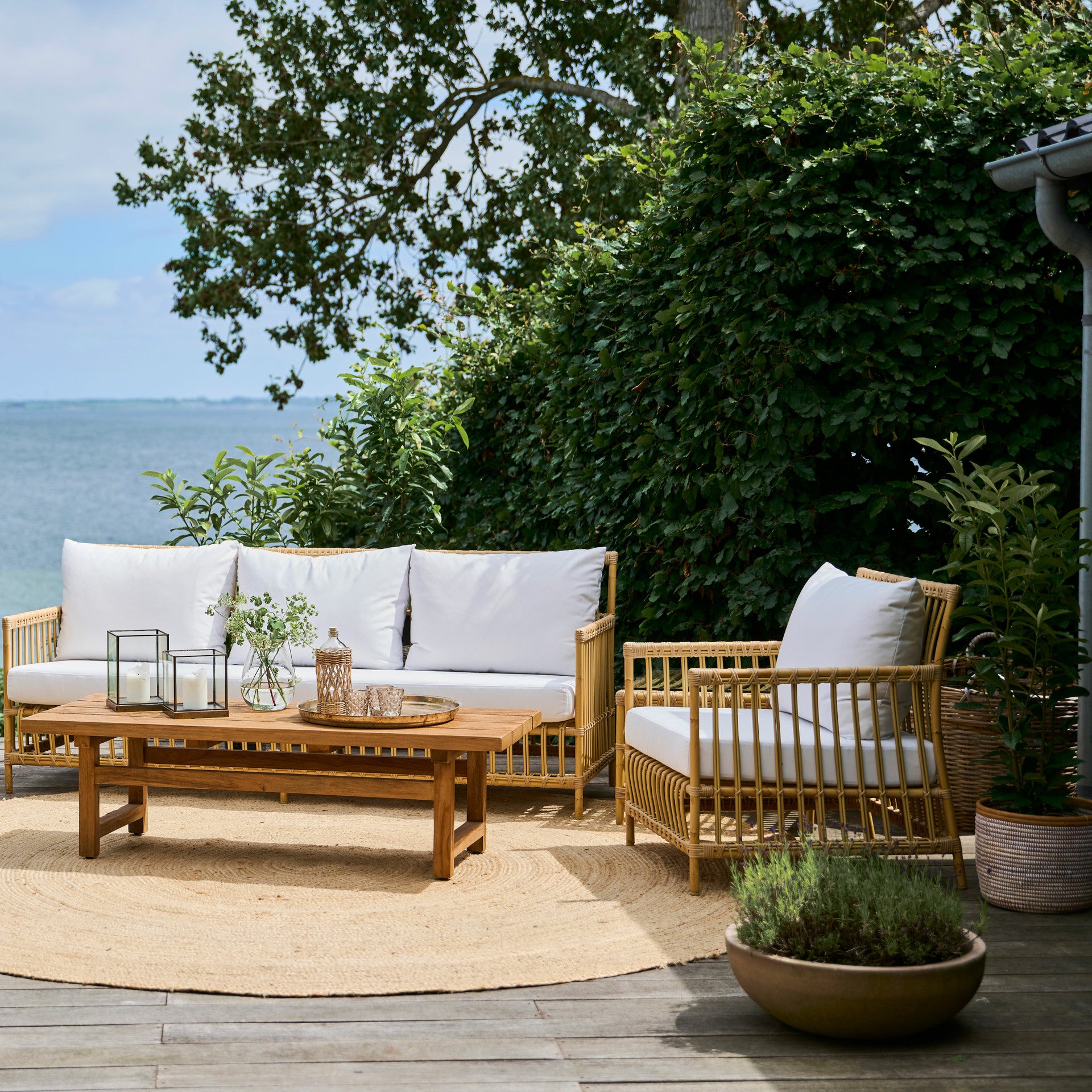 Caroline Lounge Chair Exterior by Sika Design - view 10