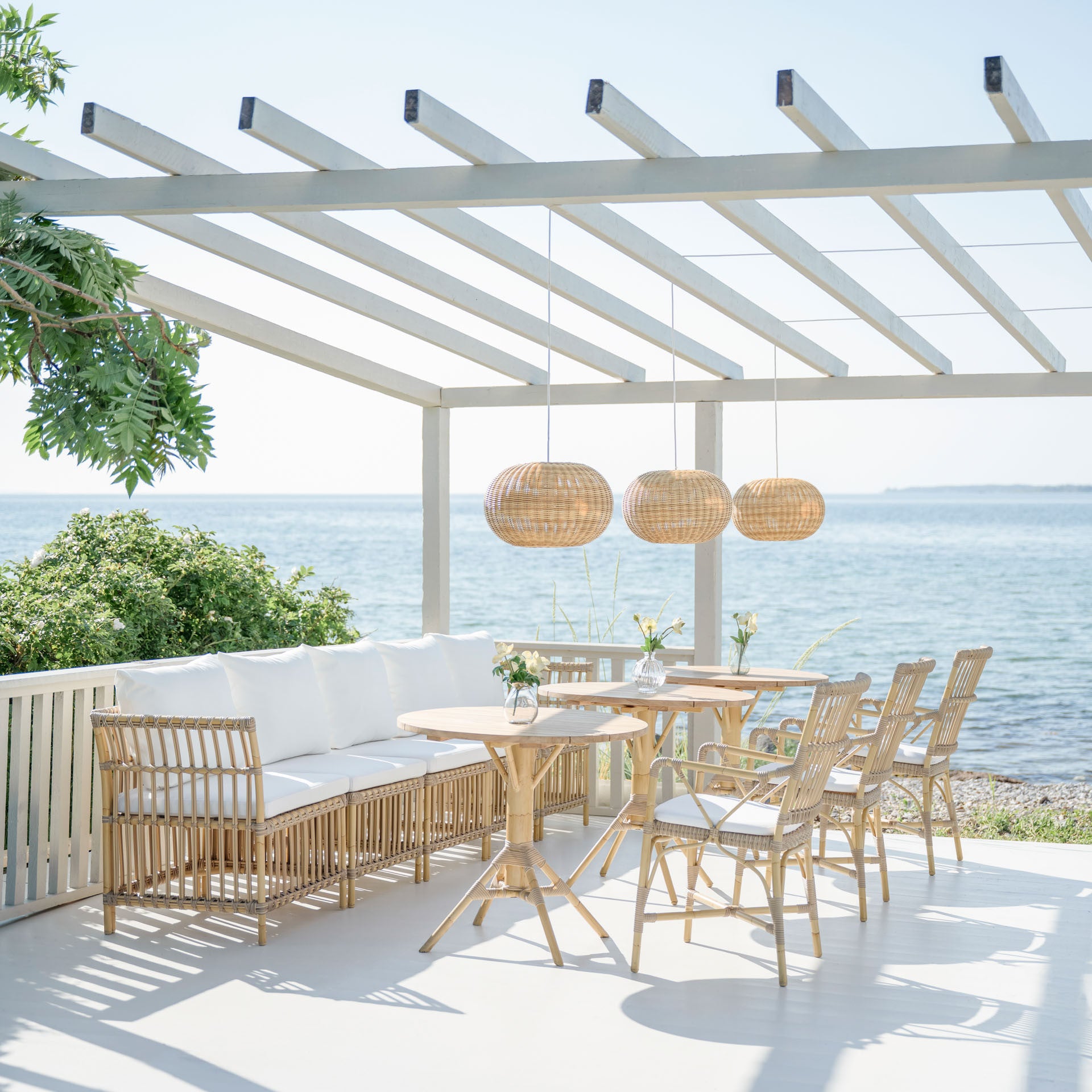 Meghan Corner Dining Module by Sika Design - view 3