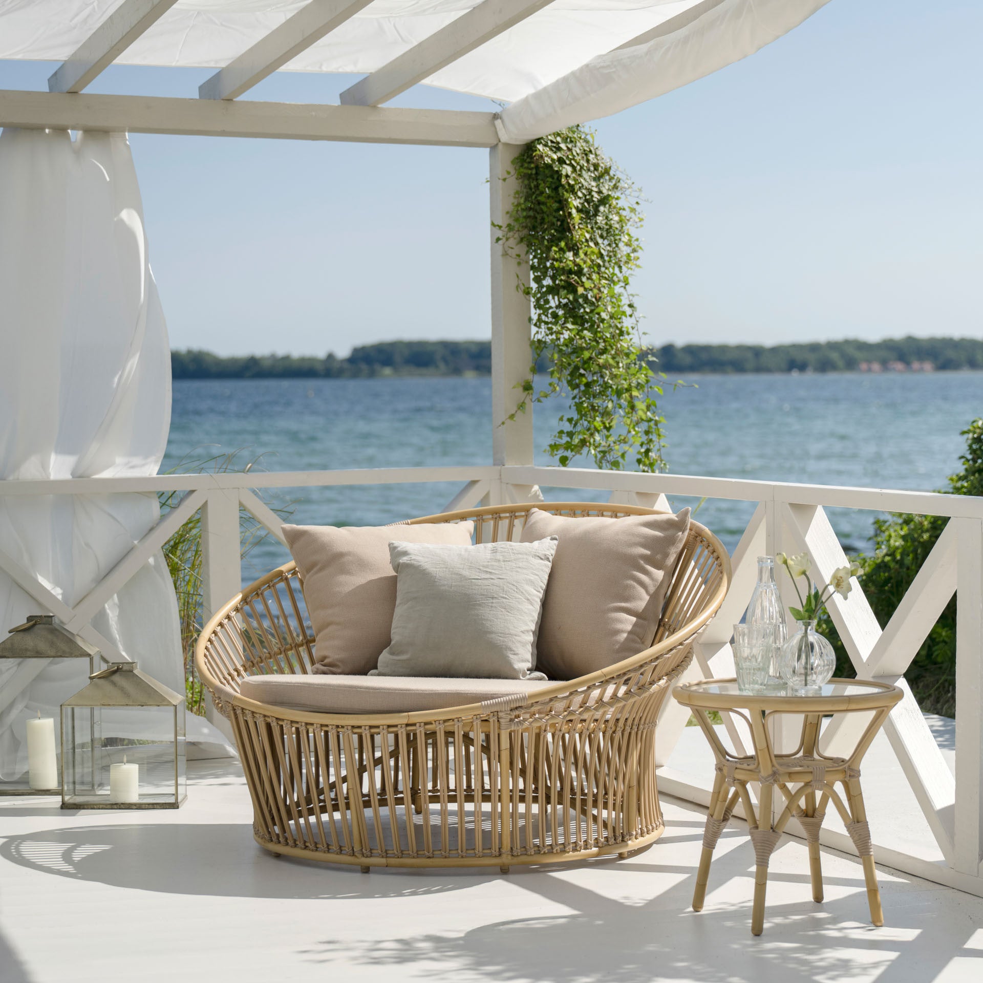 Olympia Nest Exterior by Sika Design - view 2