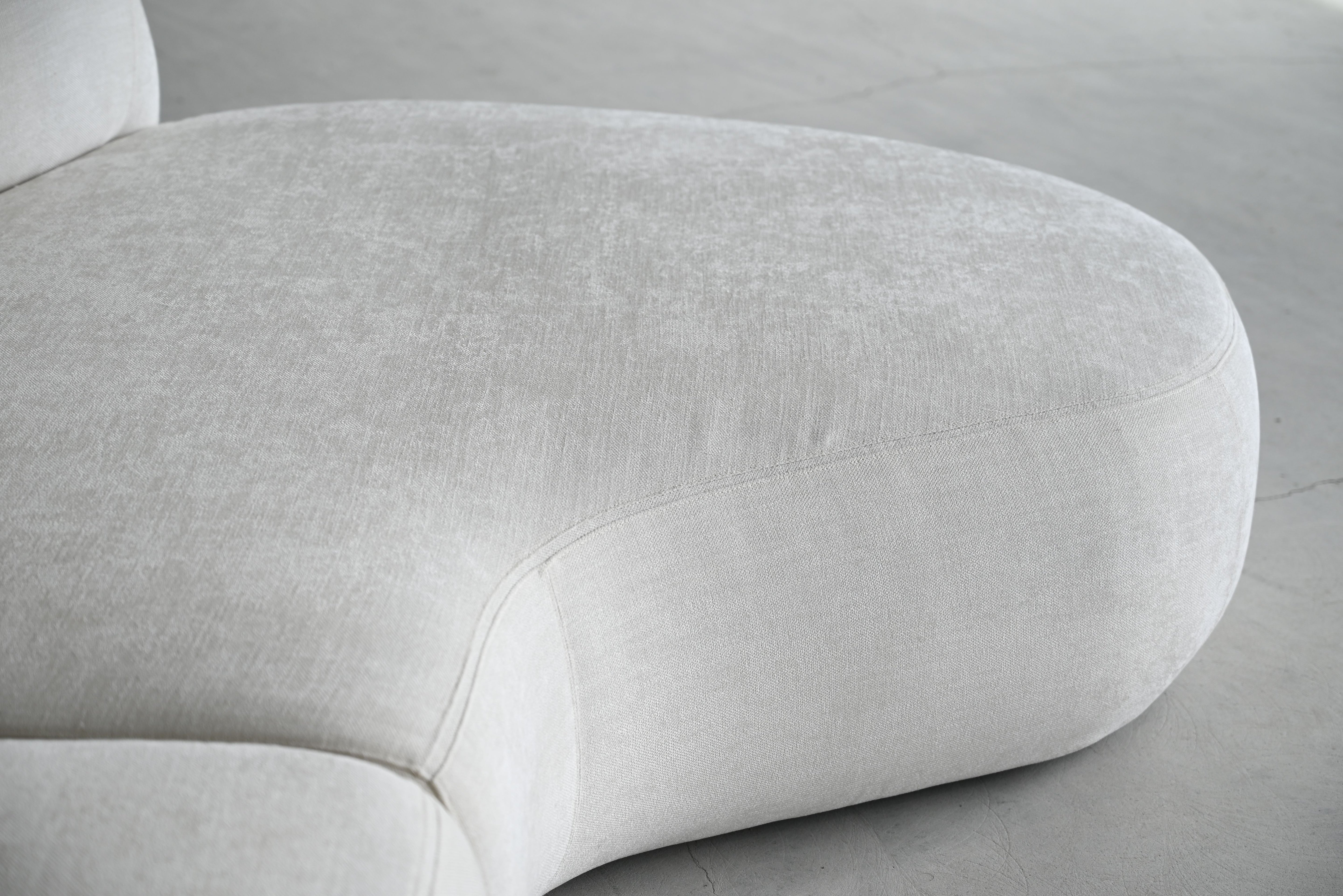 Moritz Sectional  2-Piece Chaise Facing Left