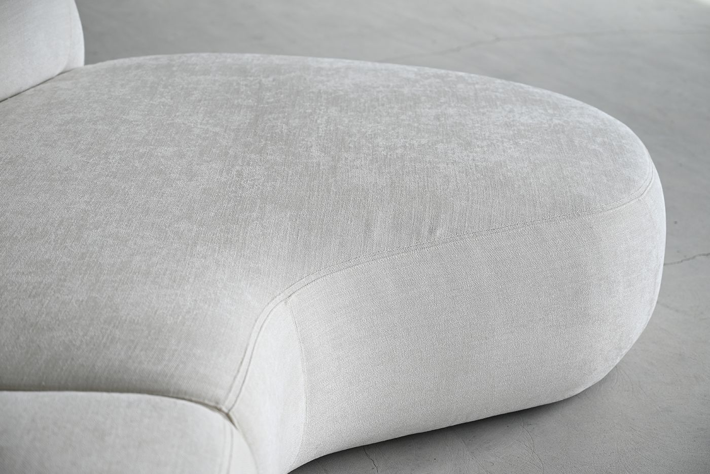 Moritz Sectional  2-Piece Chaise Facing Right