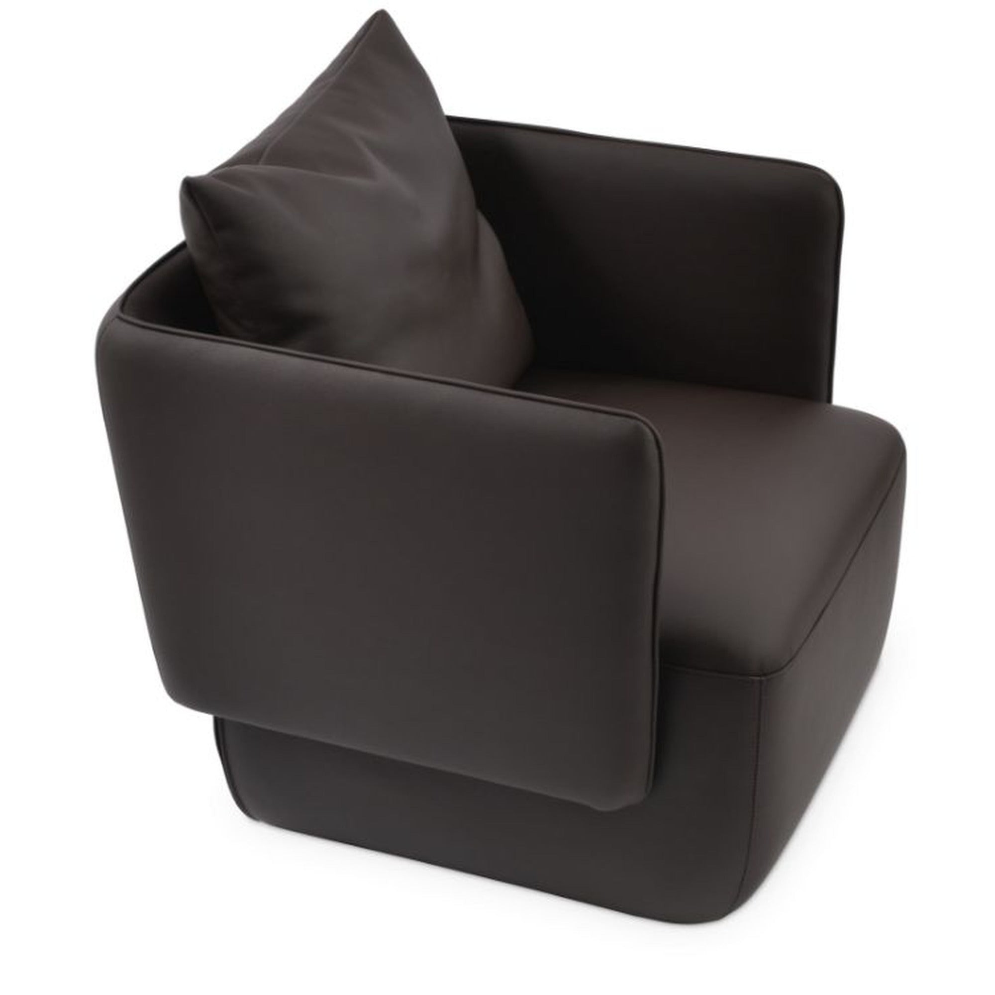 Toronto Lounge Chair by SohoConcept