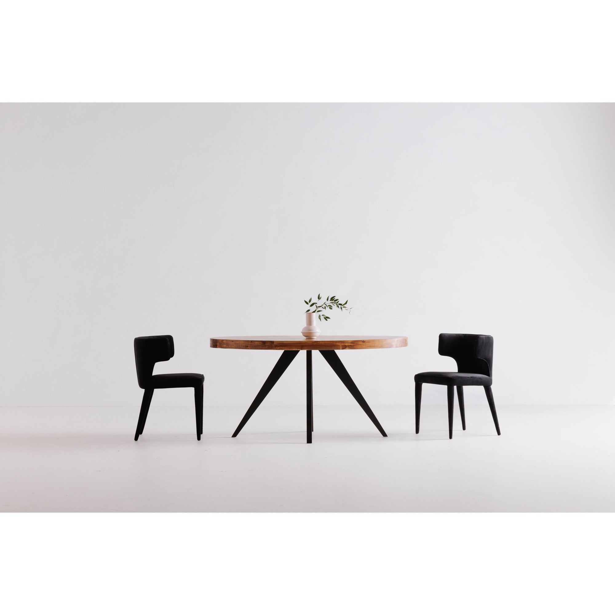 Parq Oval Dining Table Amber by Moe's Home Collection - view 19