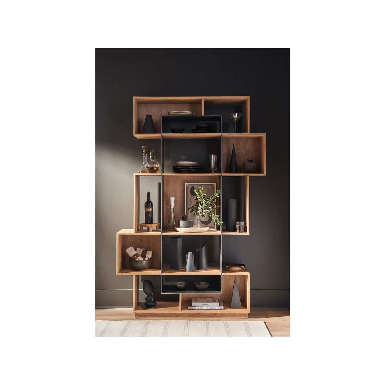 Jaxon Etagere