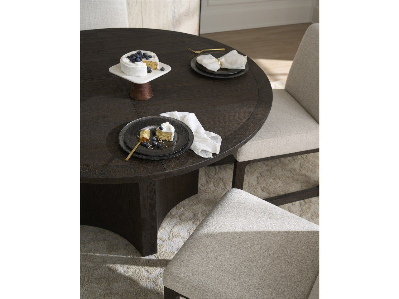 Modern Sable Round Dining Table