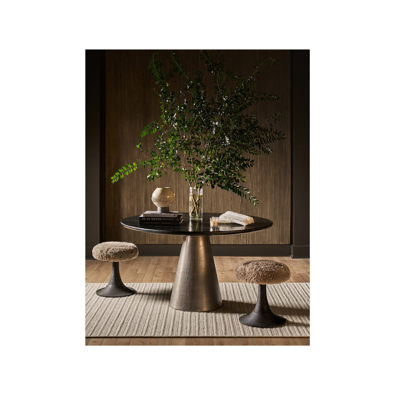 Kira Stool