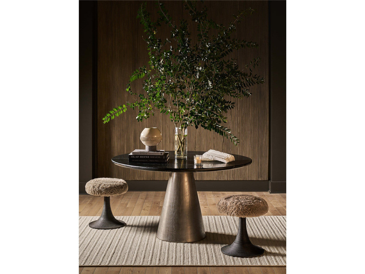 Kira Stool