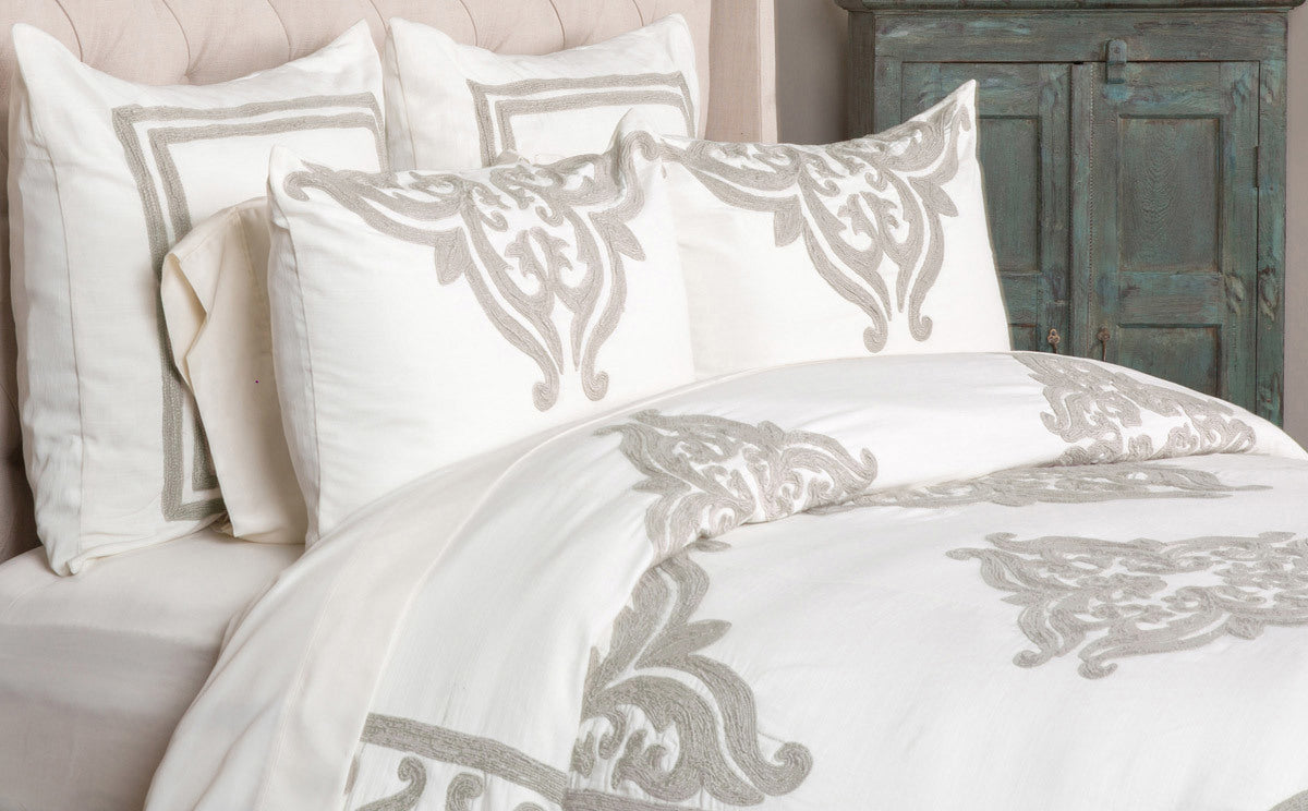 Patrina Duvet Collection - Ivory - Queen / Set
