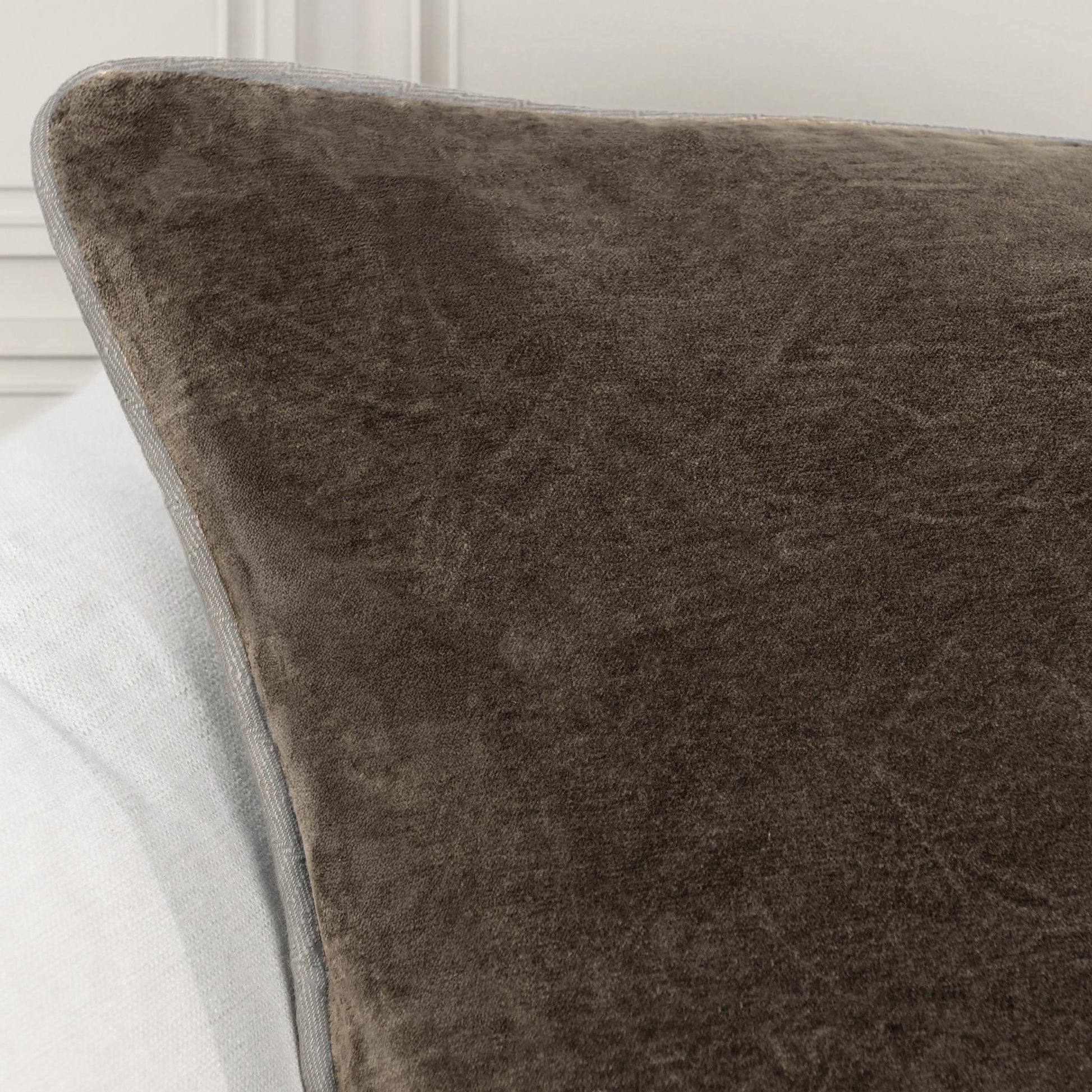 SLD Heirloom Velvet Multiple Sizes - Desert - 18"x18"