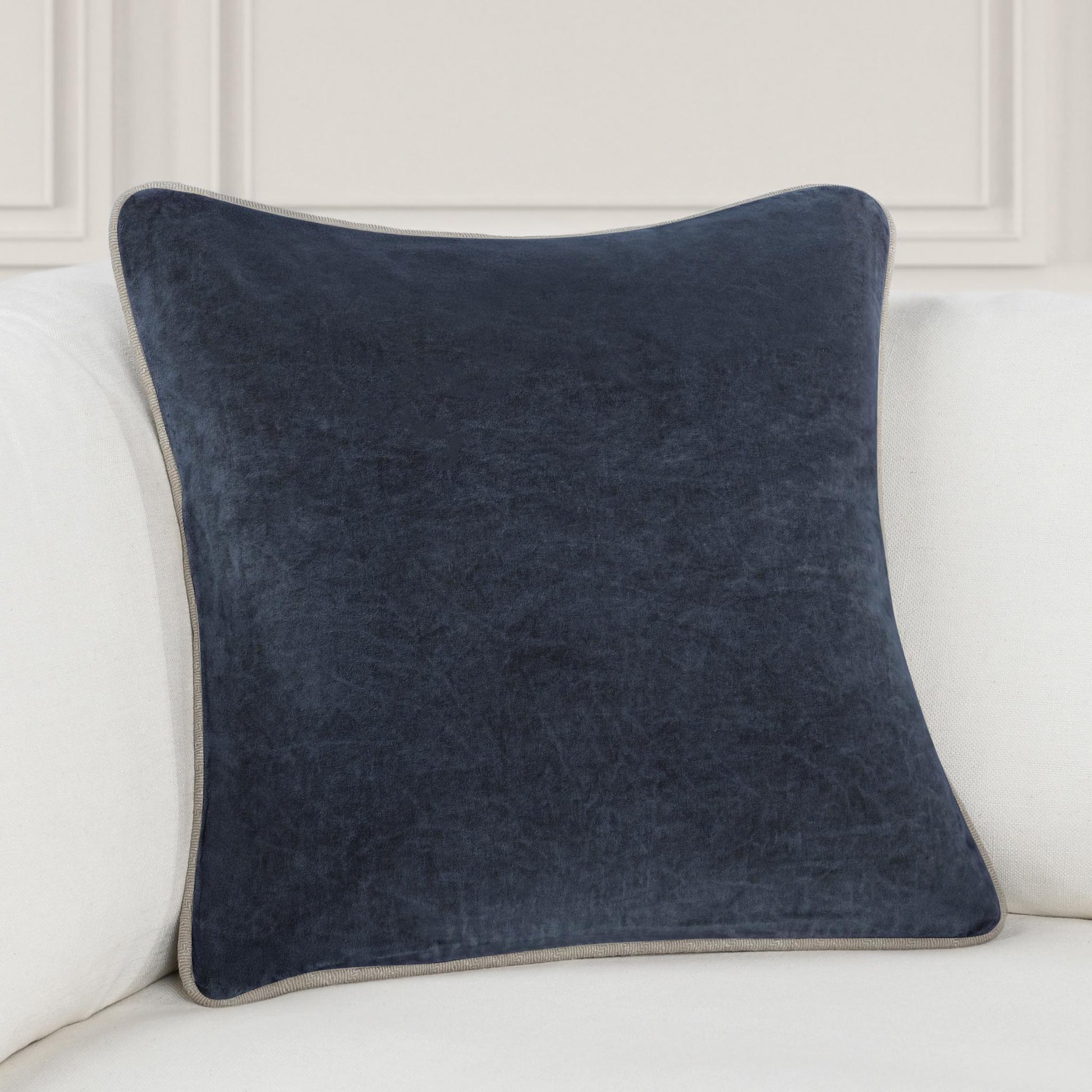 SLD Heirloom Velvet Multiple Sizes - Navy - 18"x18"