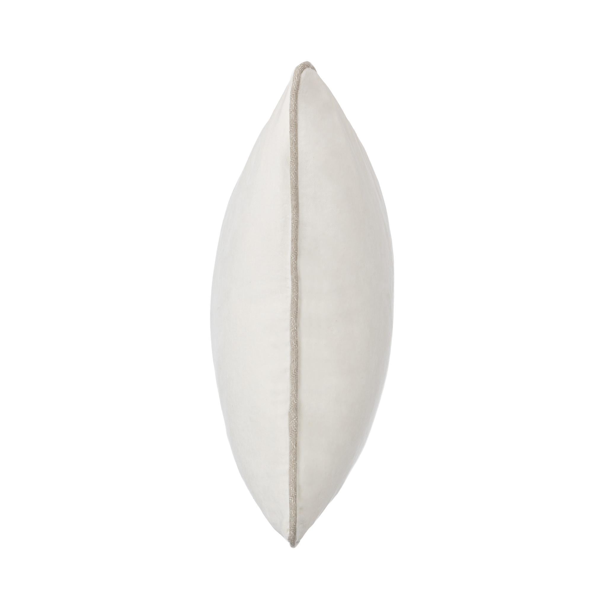 SLD Heirloom Velvet Multiple Sizes - Ivory - 18"x18"