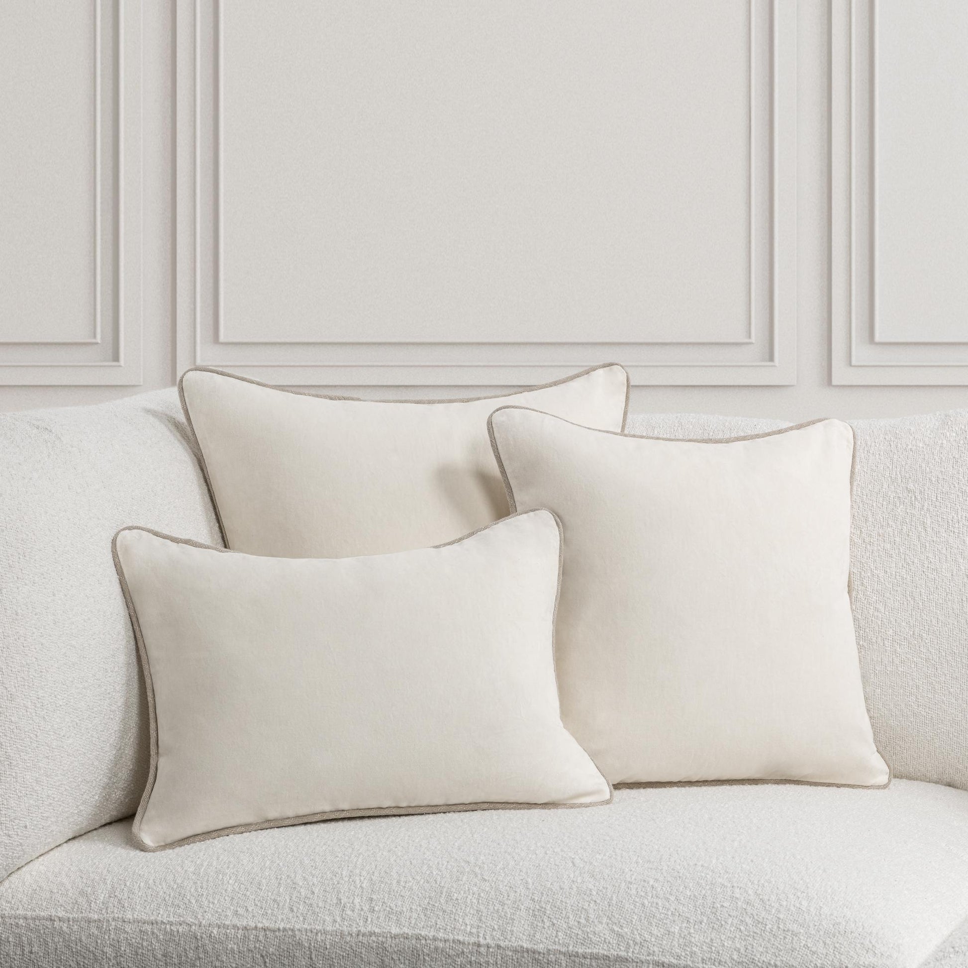 SLD Heirloom Velvet Multiple Sizes - Ivory - 18"x18"