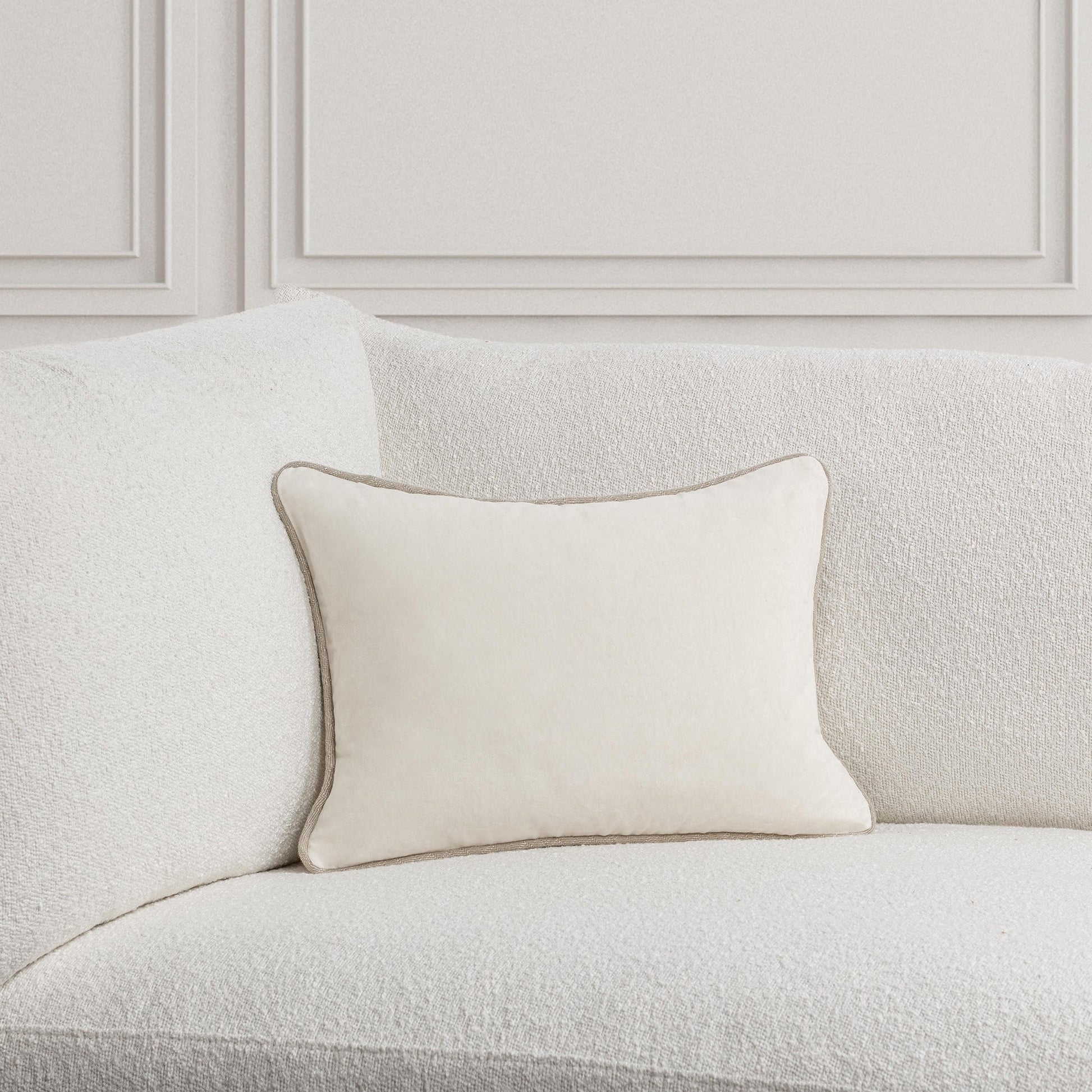 SLD Heirloom Velvet Multiple Sizes - Ivory - 18"x18"
