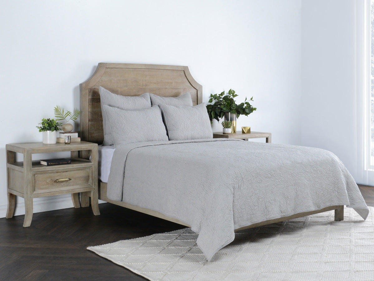 Elara Quilt Collection