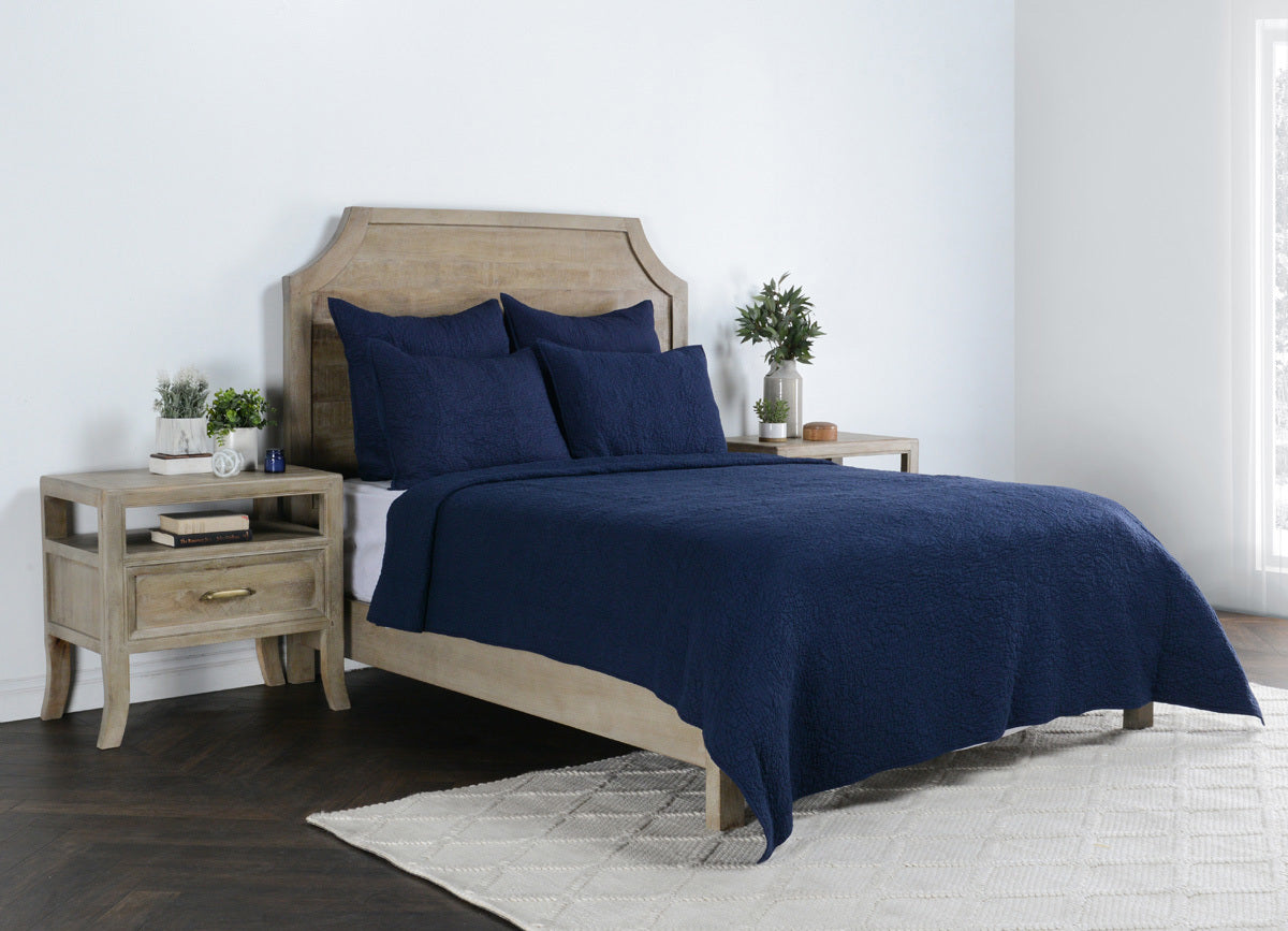 Elara Quilt Collection - Indigo - King / Sham