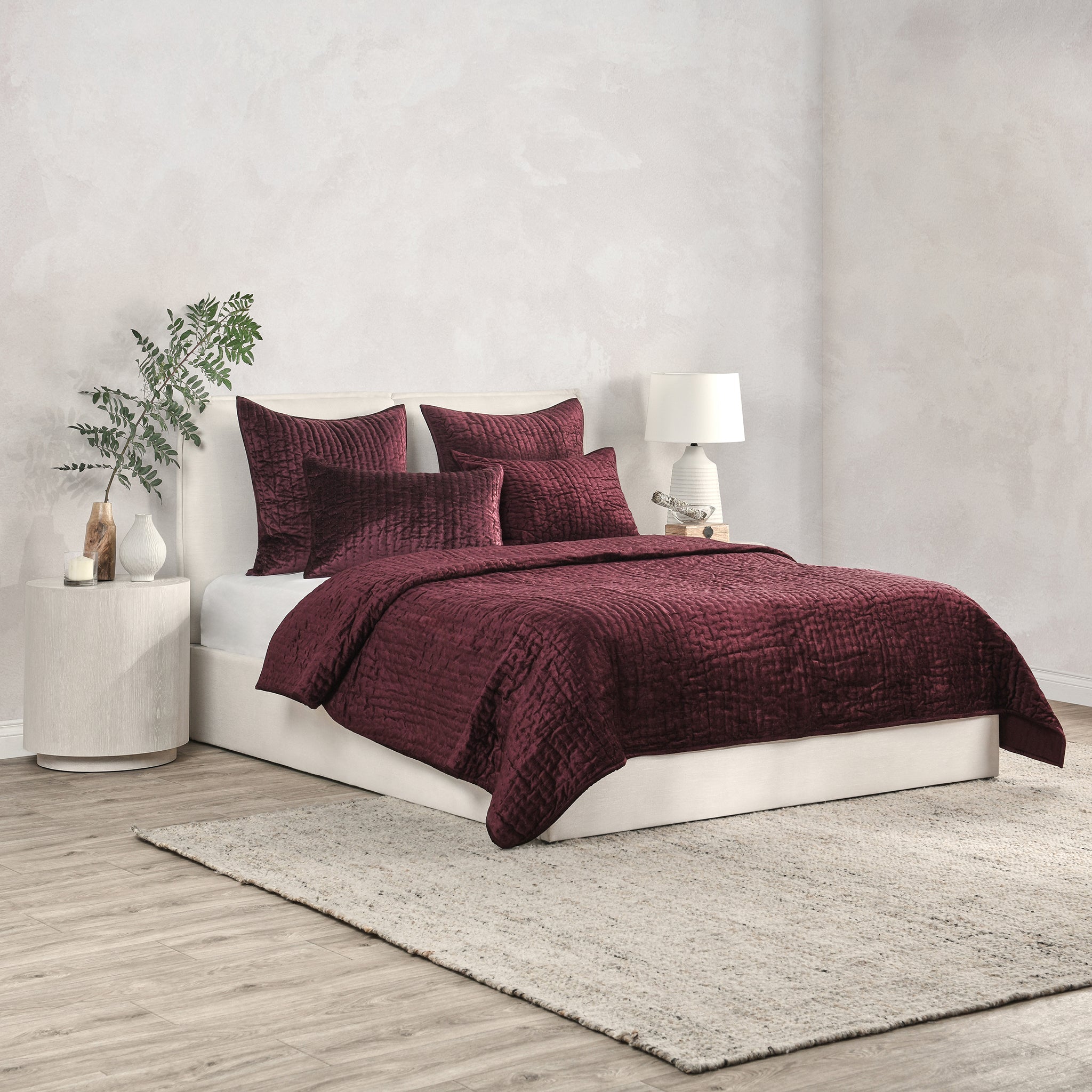 Bari Velvet Quilt Collection - Port - King / Quilt