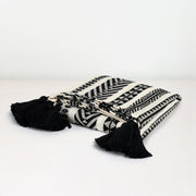 TC Endora Throw - Black/Ivory