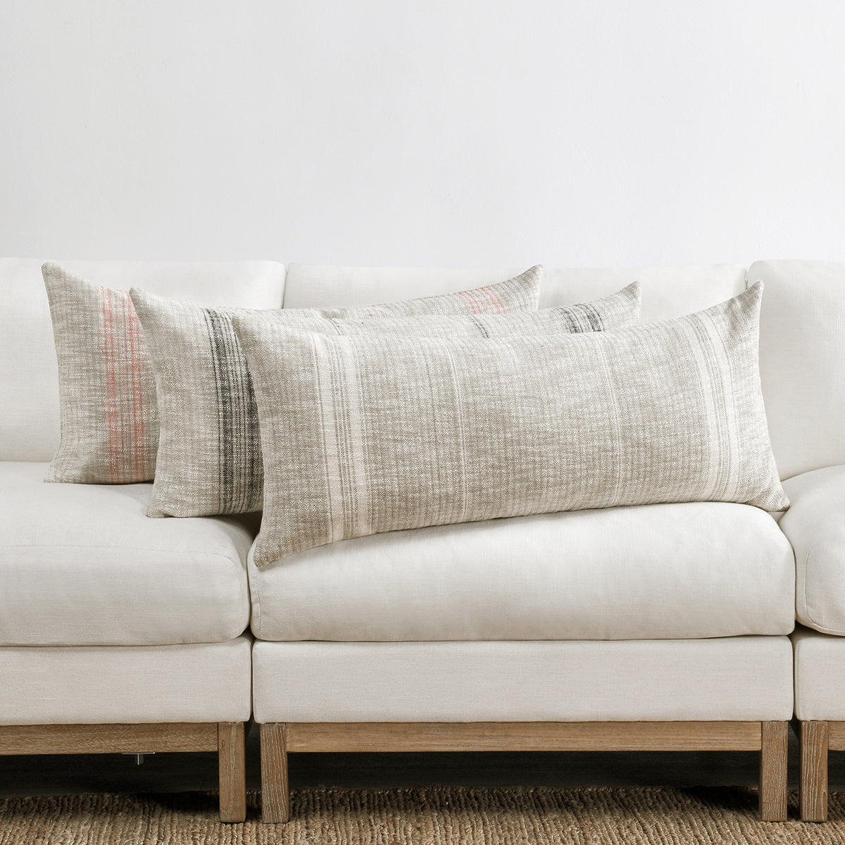 TL Ria Multiple Sizes - Natural/Ivory - 22"x22"