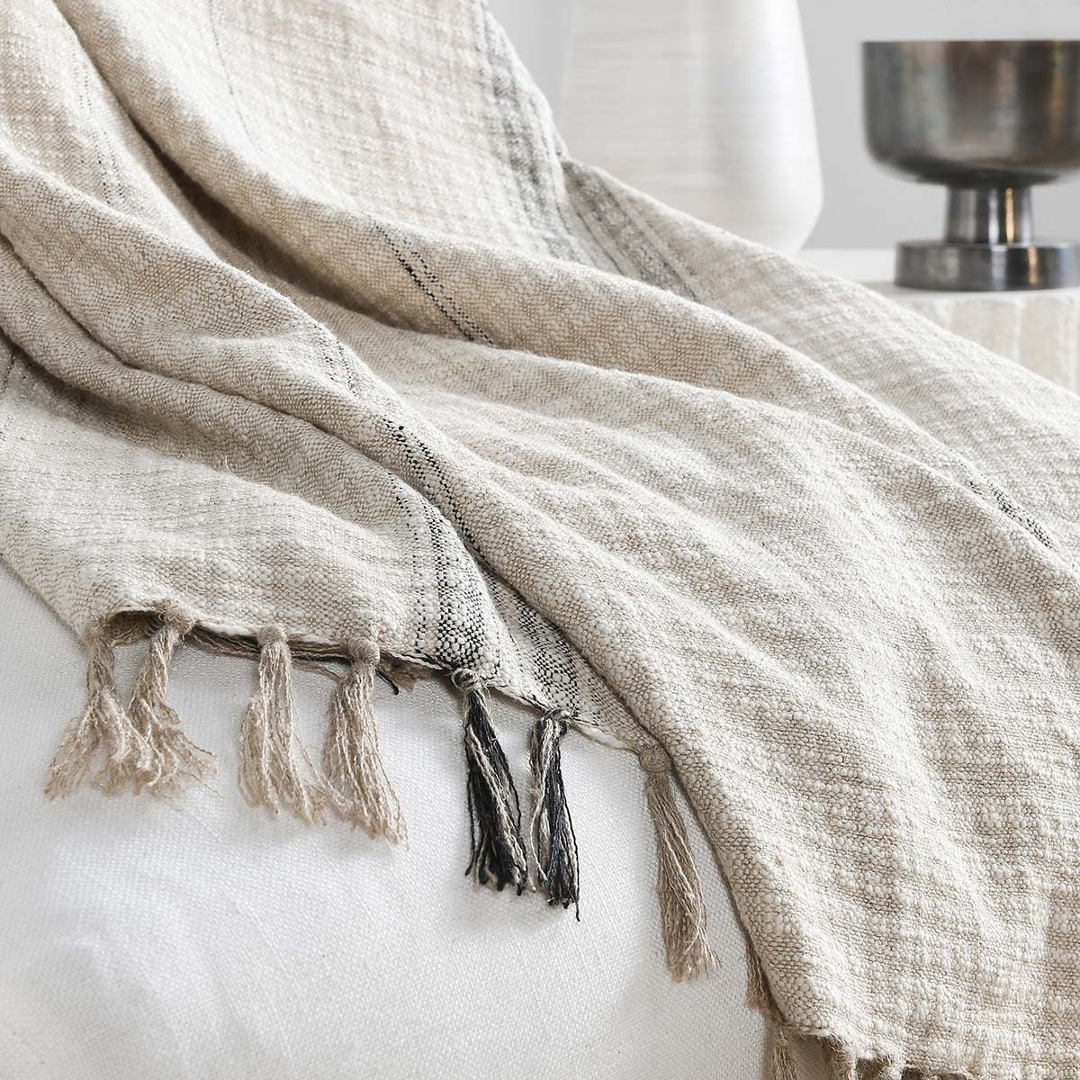 TC Ria Throw 50x70 - Natural/Black