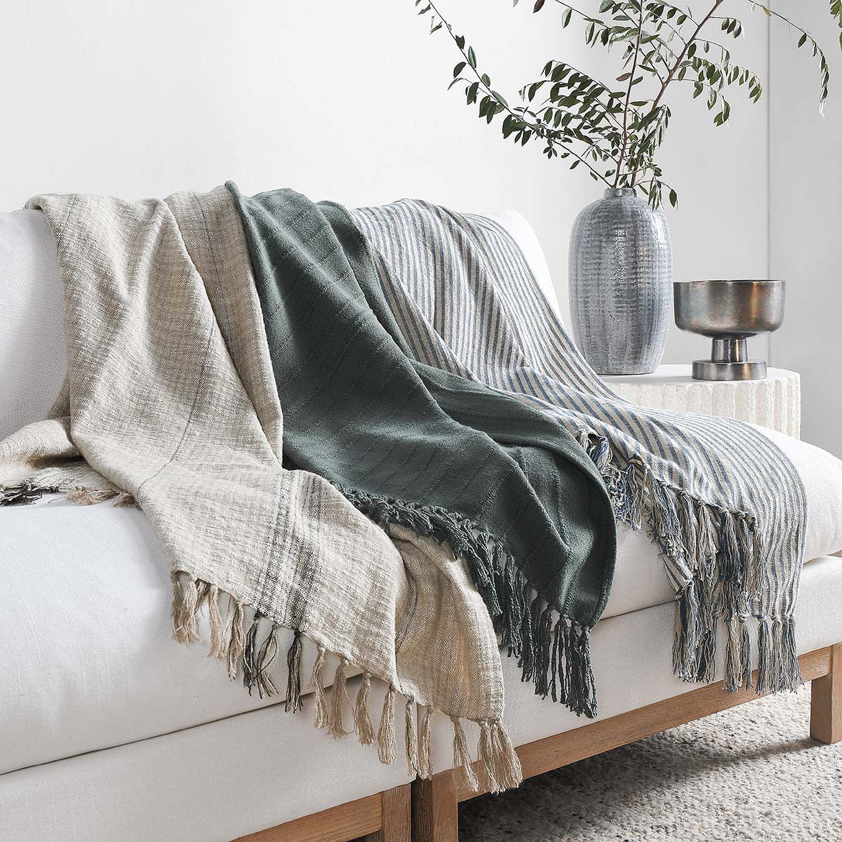 TC Ria Throw 50x70 - Natural/Black