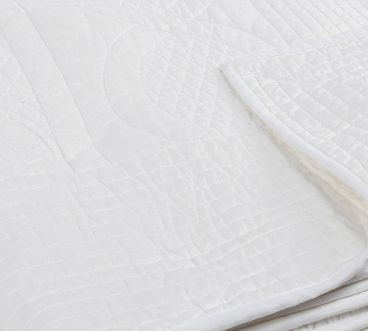 Anessa Quilt Collection