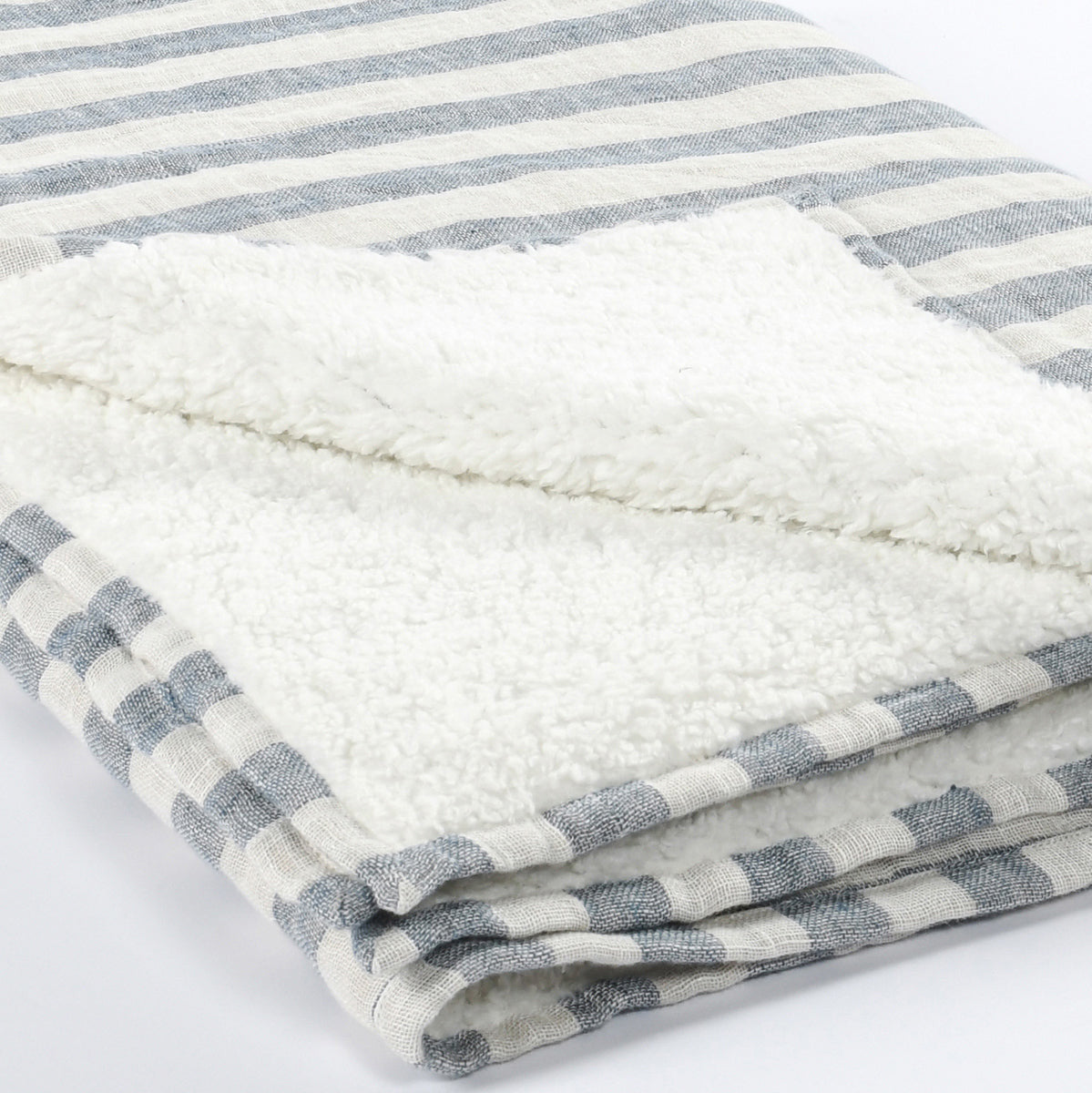 TC Cyprus Ivory/Blue Throw