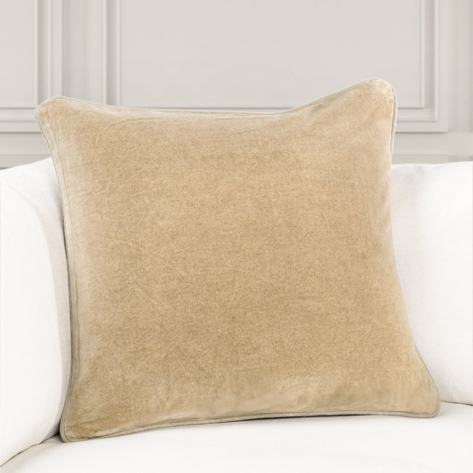 SLD Heirloom Velvet Multiple Sizes - Wheat - 18"x18"
