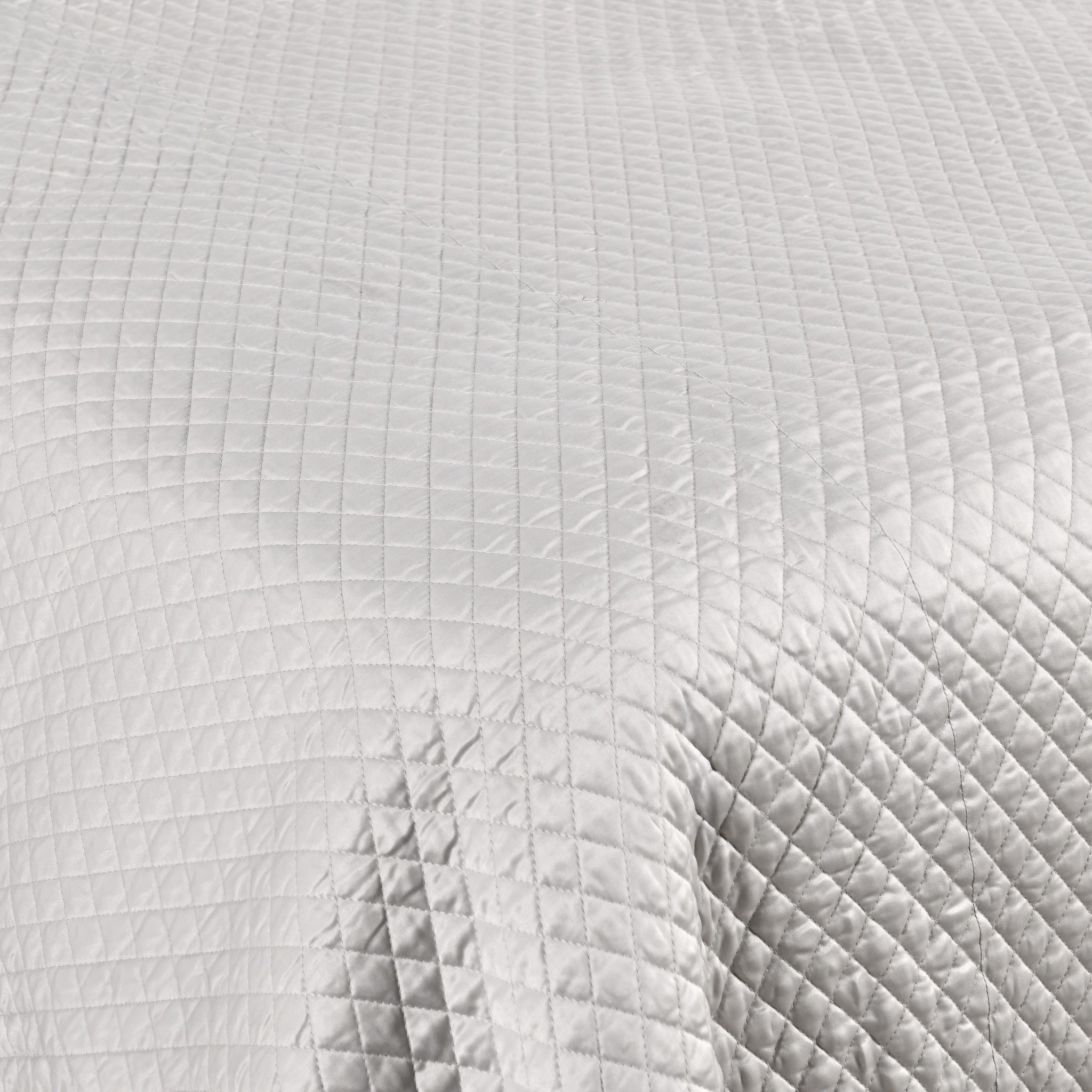 Diamond Quilt Collection - Silver - King / Set