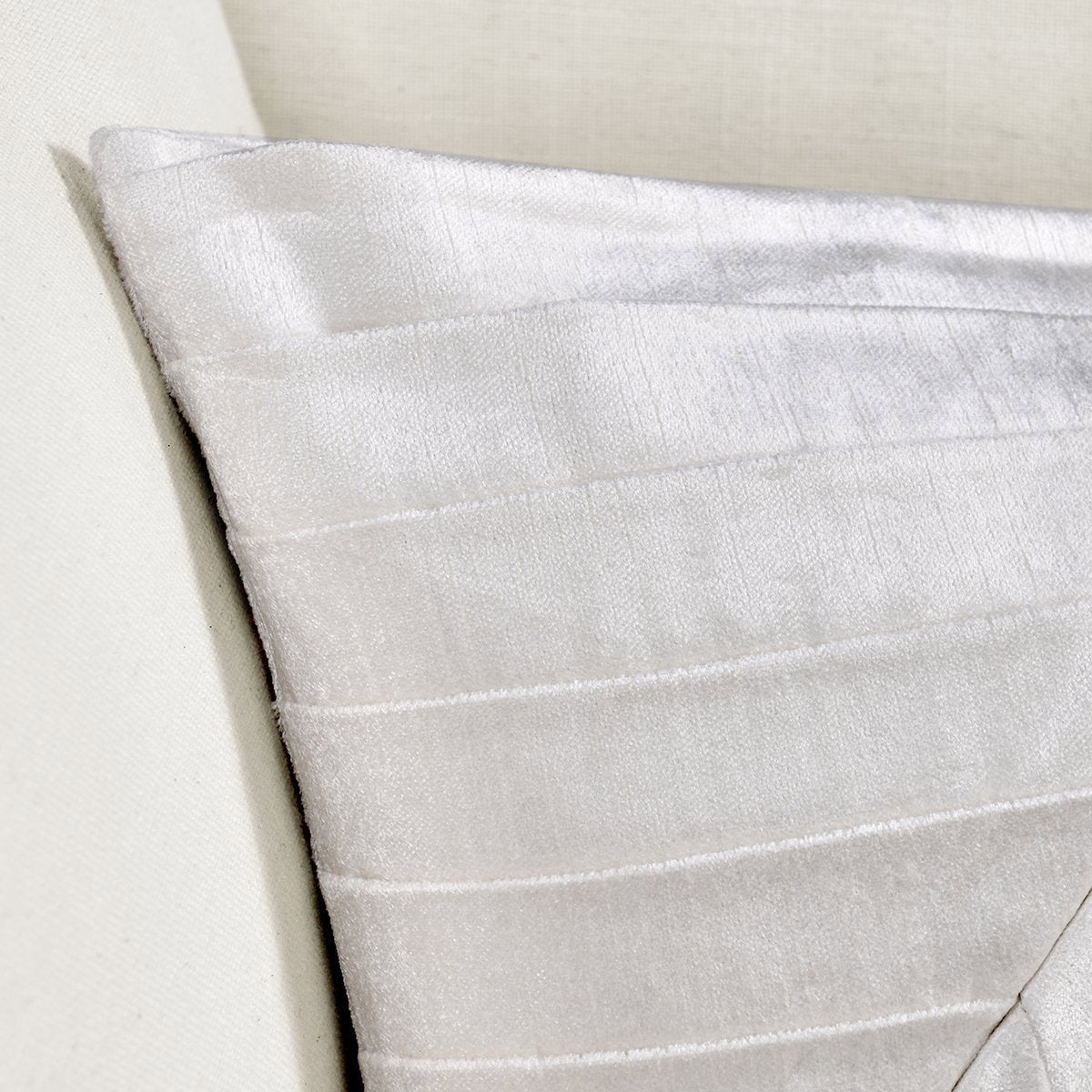 DV Aubry 14x26 - Ivory - Forest Green