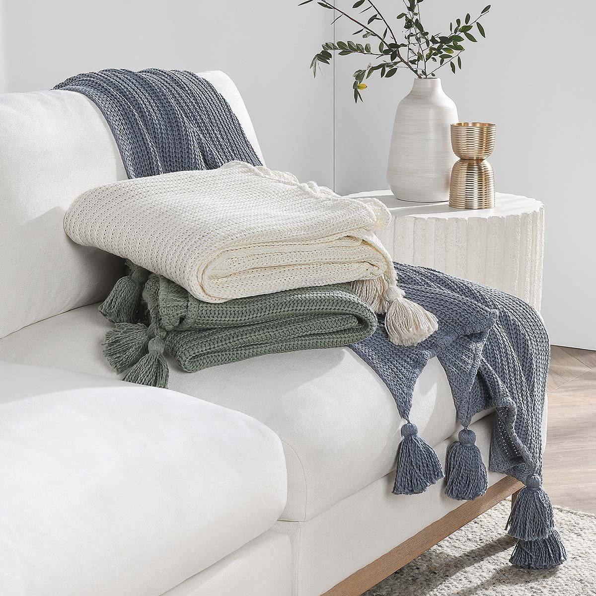 TC Veda 50x70 Throw - Sea Fog Blue
