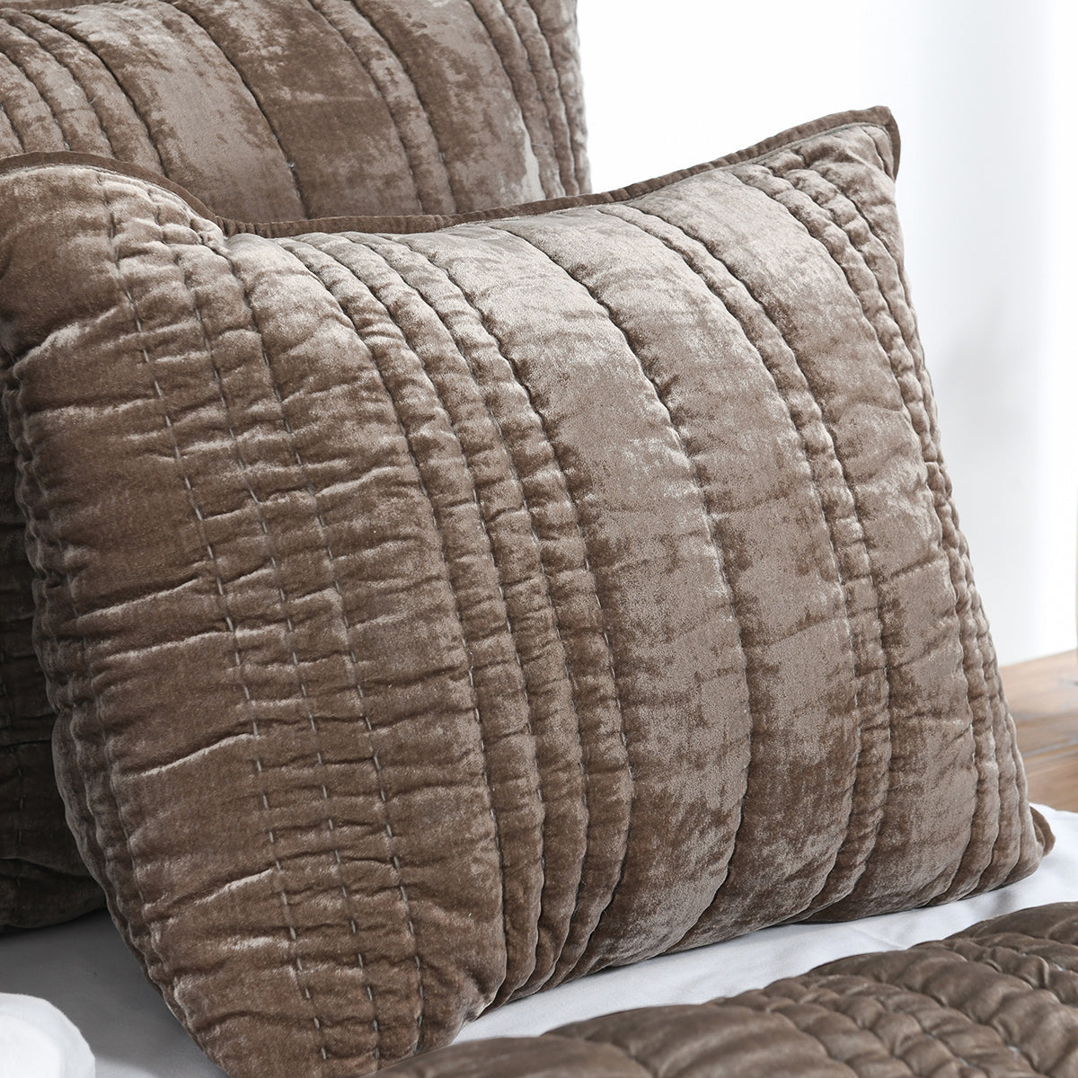 Seville Quilt Collection - Desert Taupe - King / Set