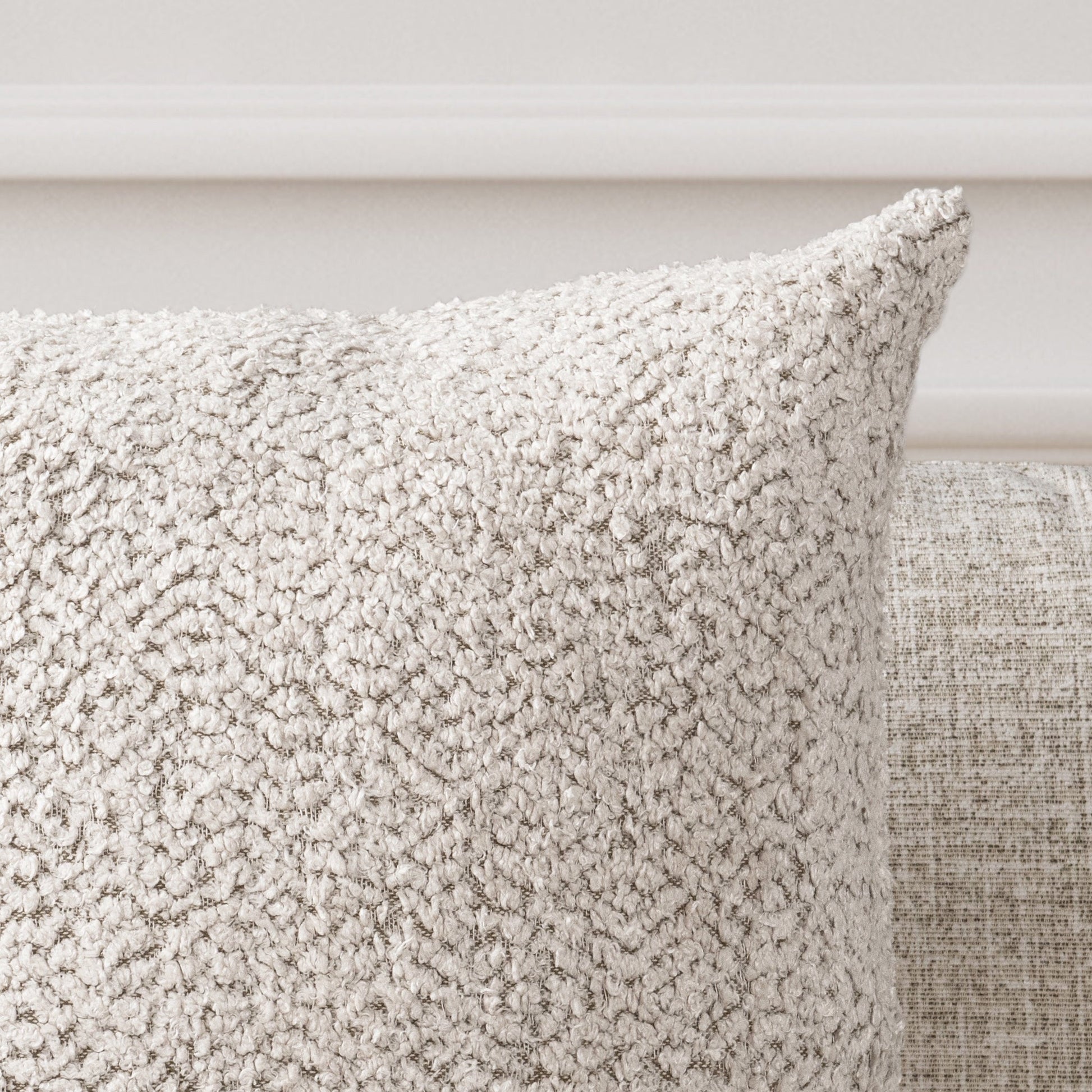 VC Maris Multiple Sizes - Ivory/Natural - 22"x22"