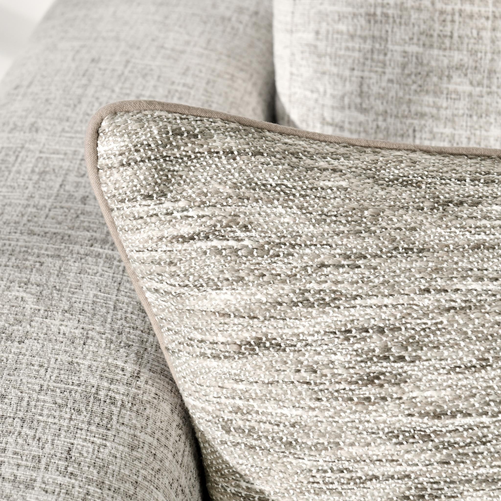 SLD Sharma Pillow