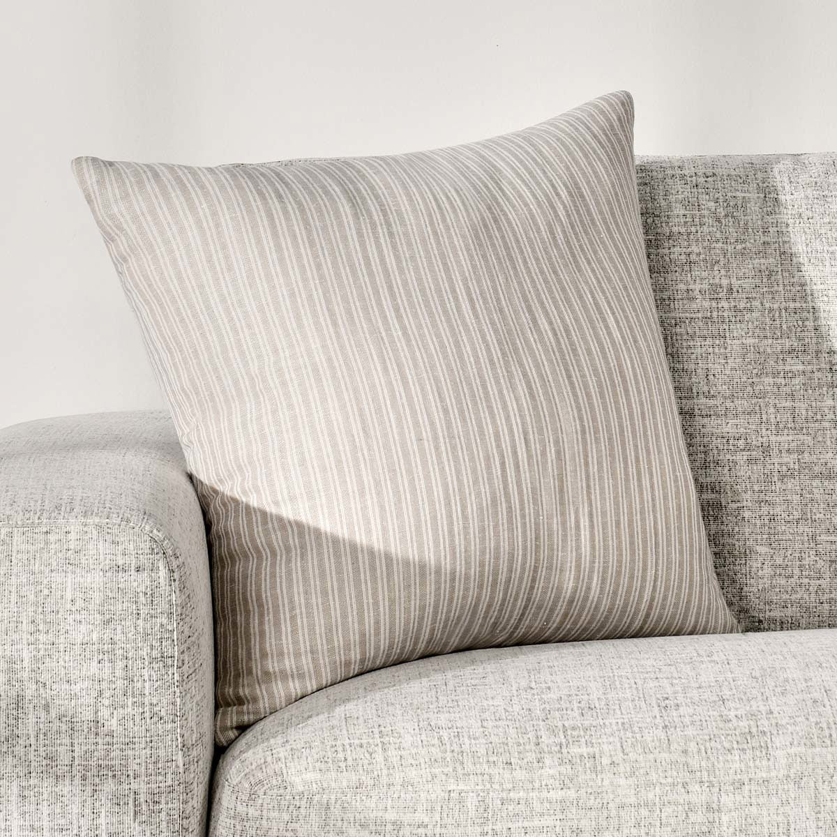 VC Casa Multiple Sizes - Natural - 22"x22"